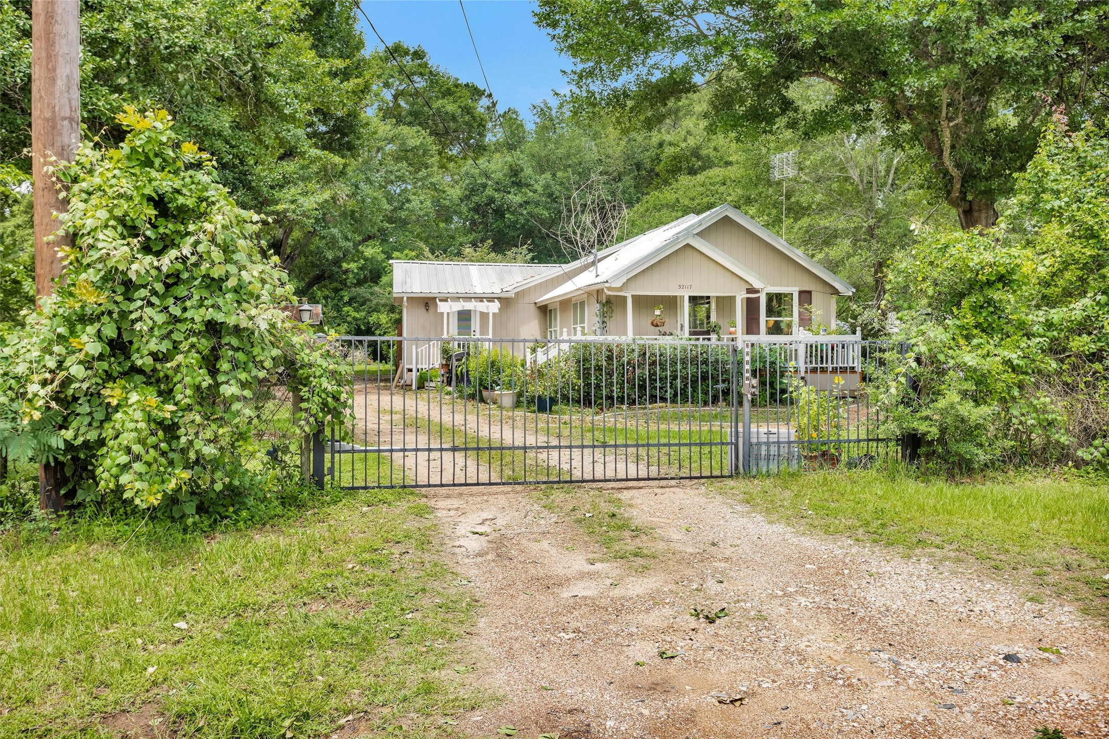 32117 Old Hempstead Road Property Photo 18