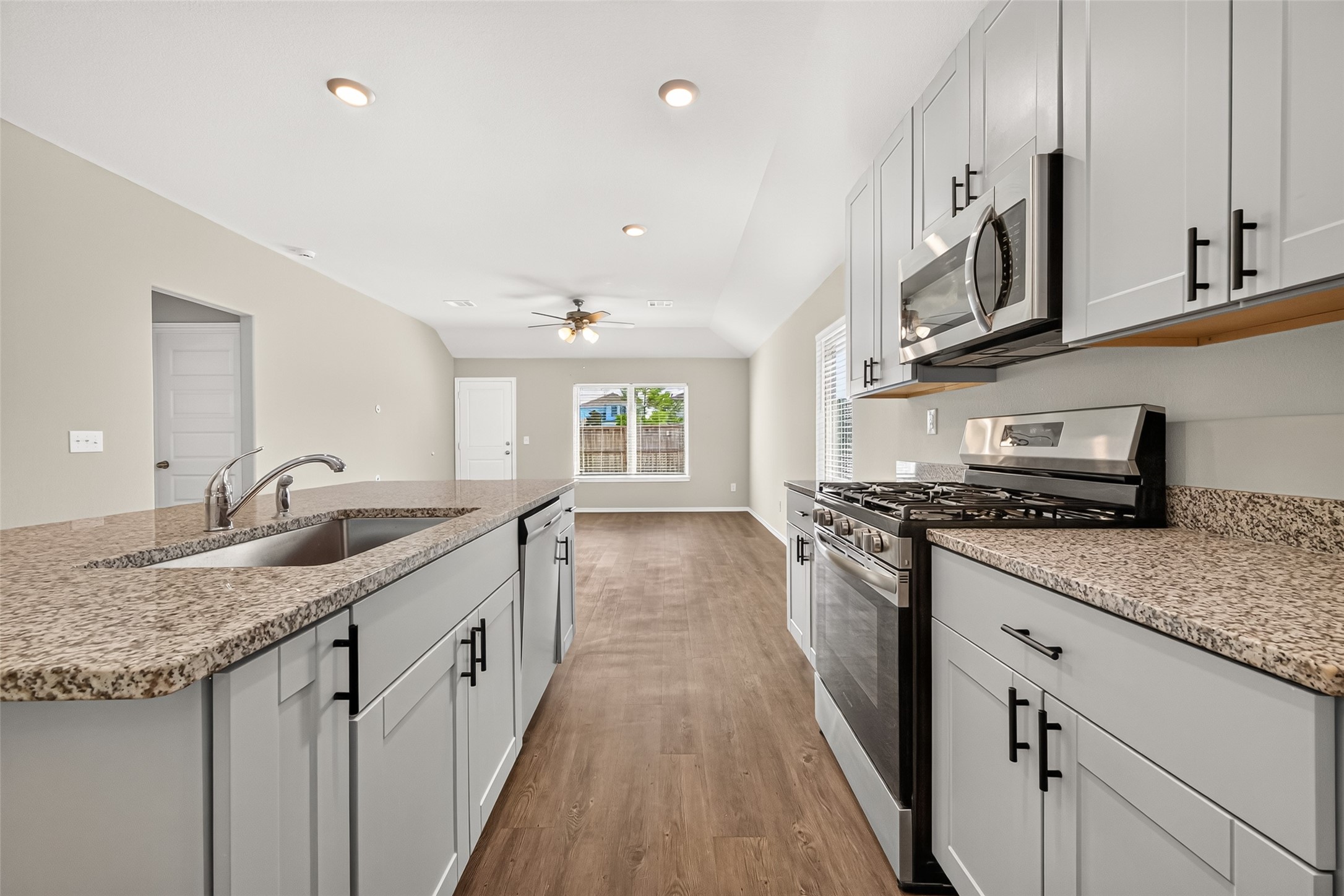 25431 Blue Mistflower Drive Property Photo 19
