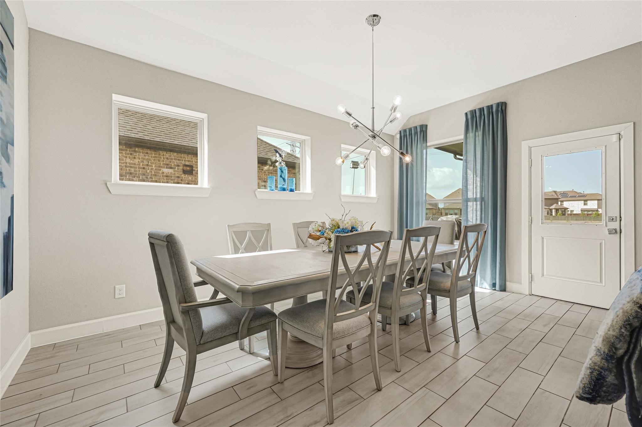 23759 Travers Hill Road Property Photo 11