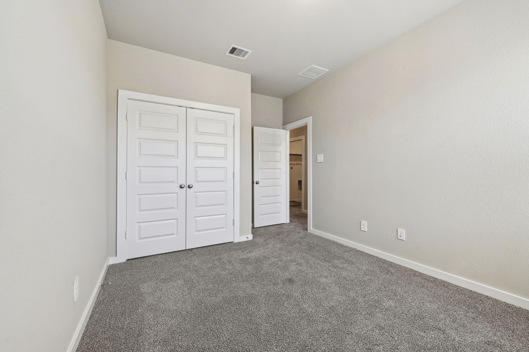 579 Avisa Drive Property Photo 38