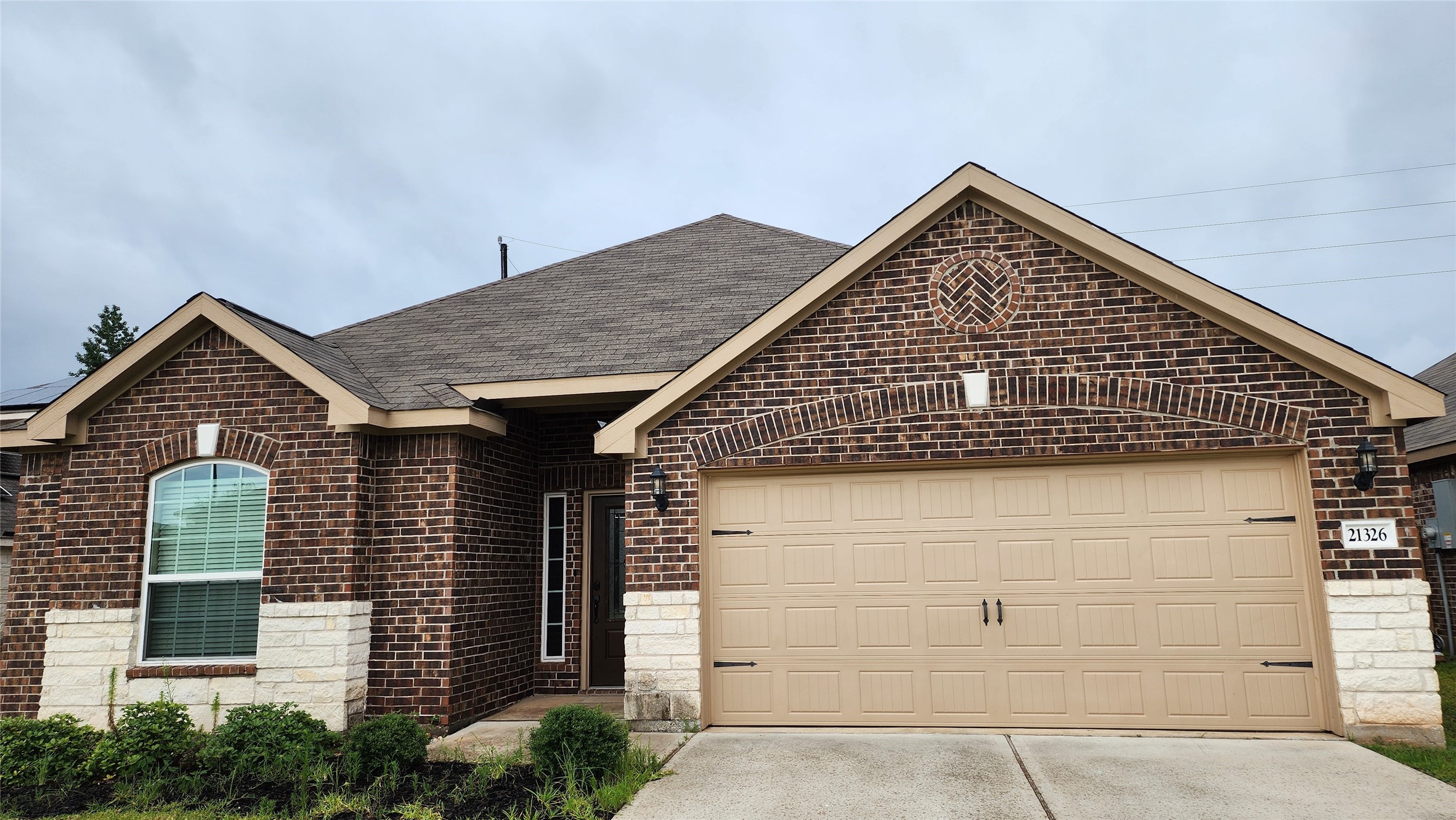 21326 Echo Manor Drive Property Photo 2