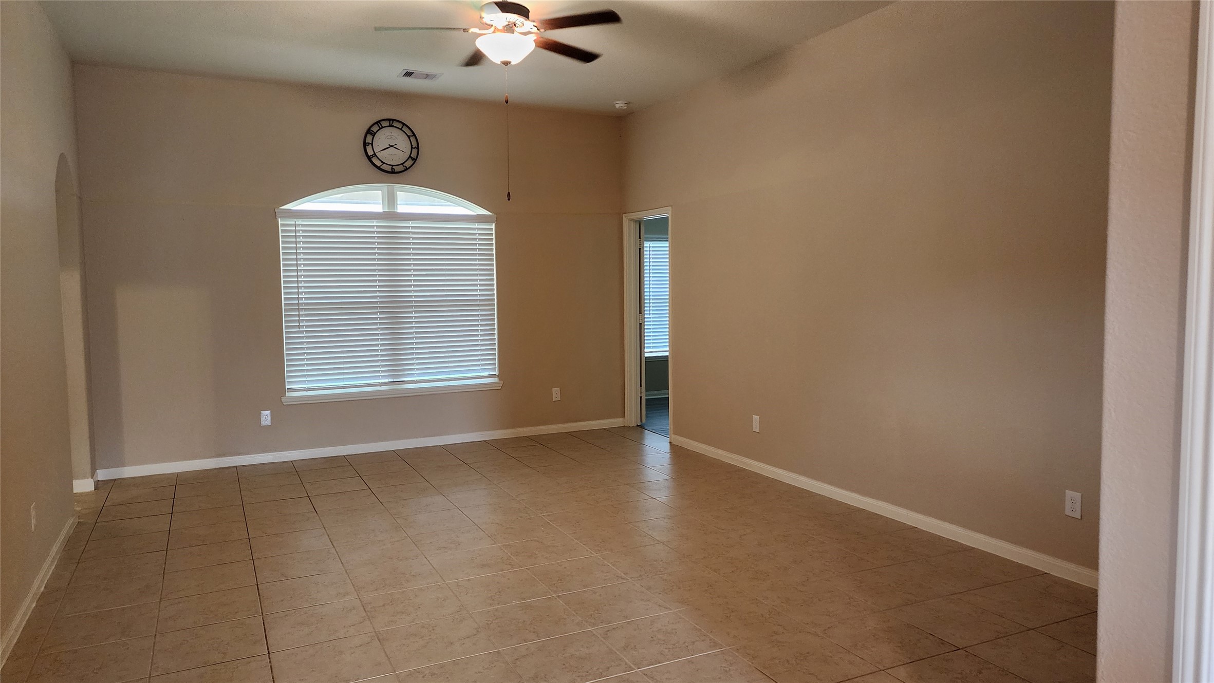 21326 Echo Manor Drive Property Photo 4