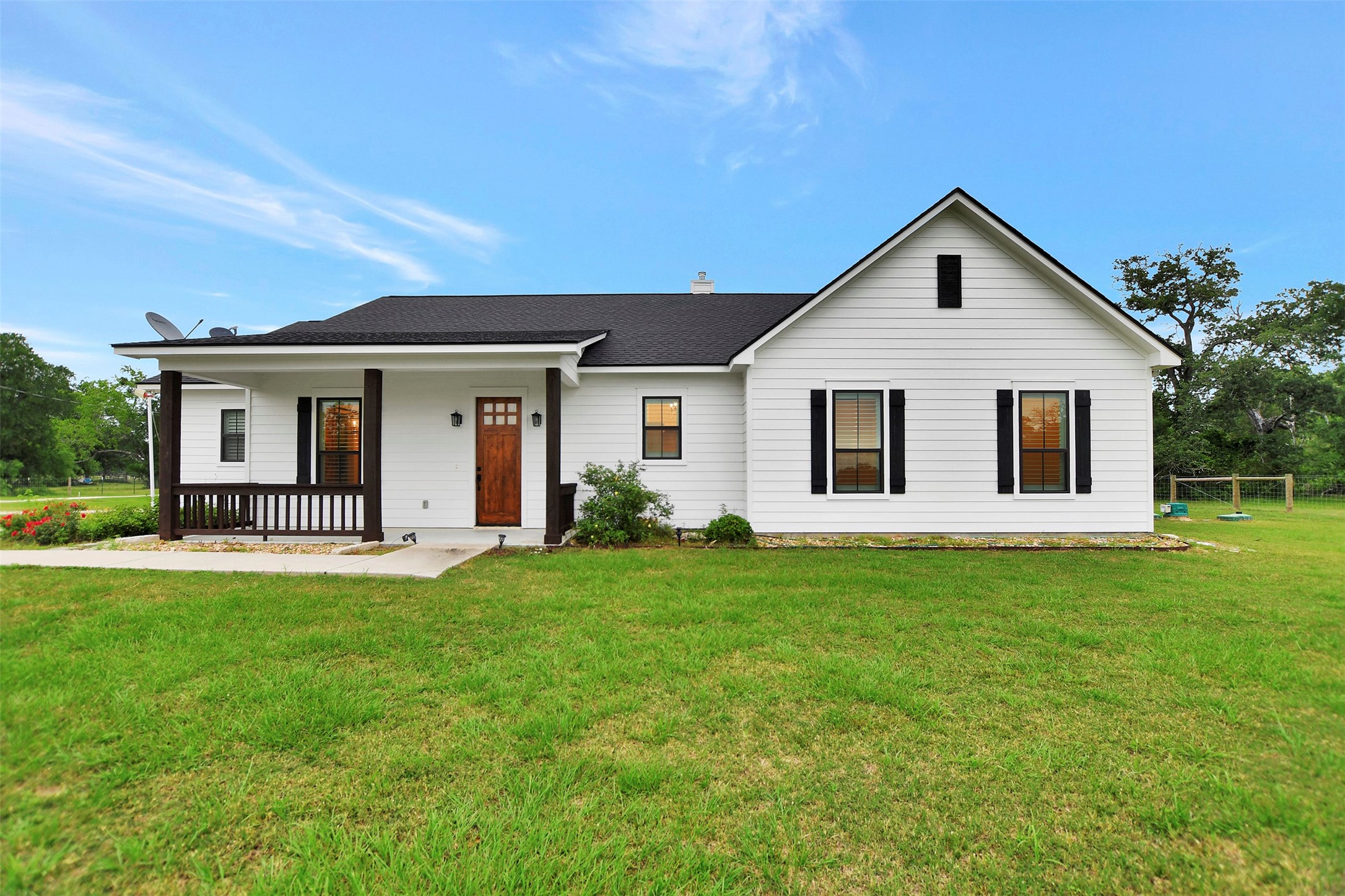 23616 Brazos Estates Road Property Photo