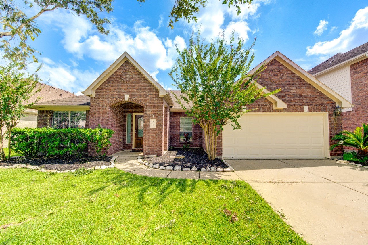 5115 Trevors Trace Lane Property Photo 1