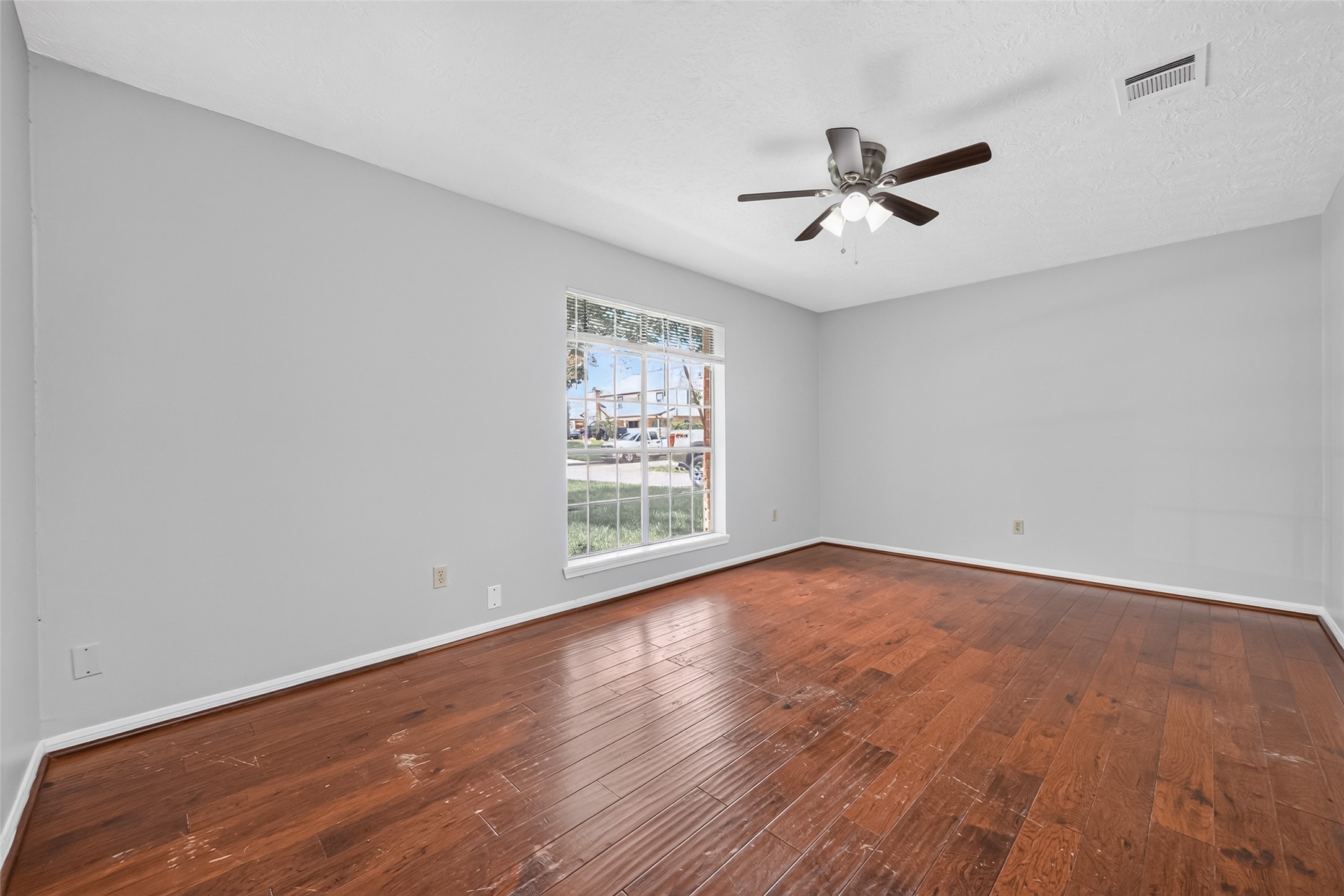 5703 Green Timbers Drive Property Photo 25