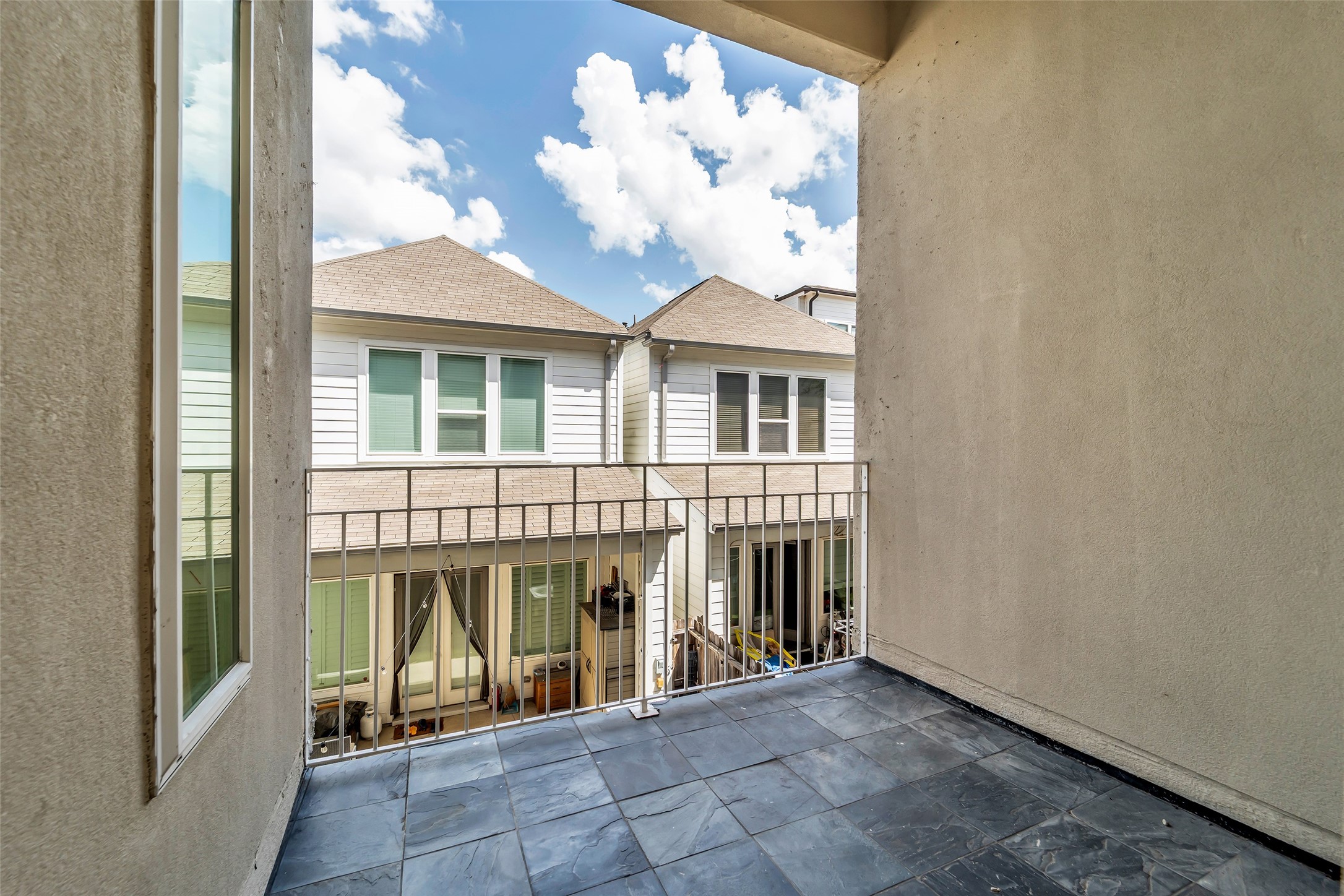 5632 Kiam Street C Property Photo 13