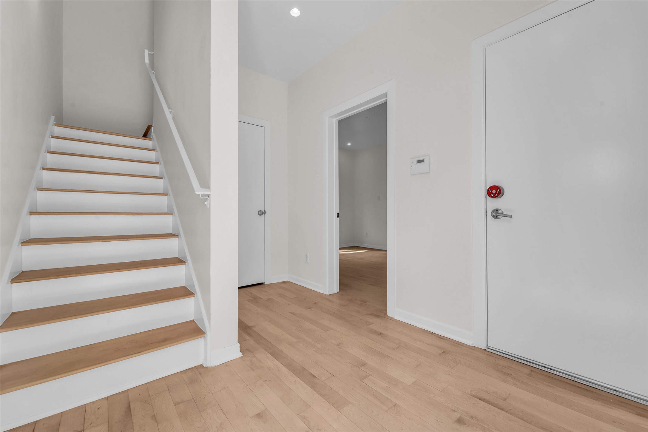 5632 Kiam Street C Property Photo 32