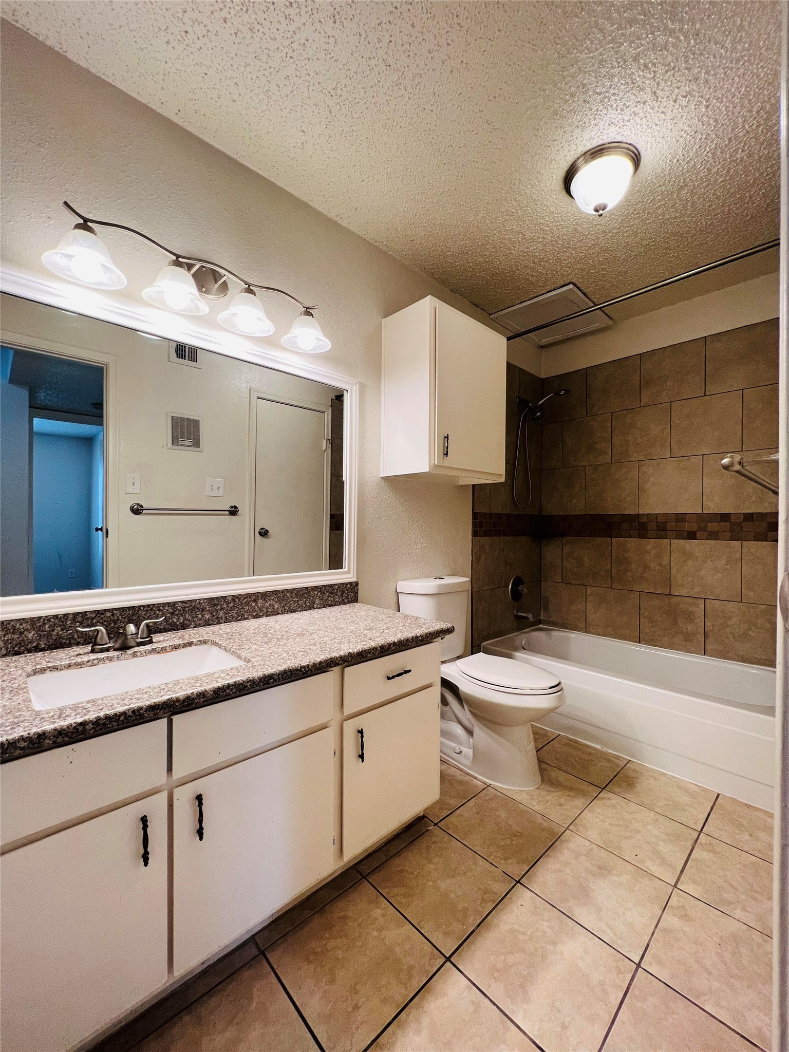 2750 Holly Hall Street 1211 Property Photo 11