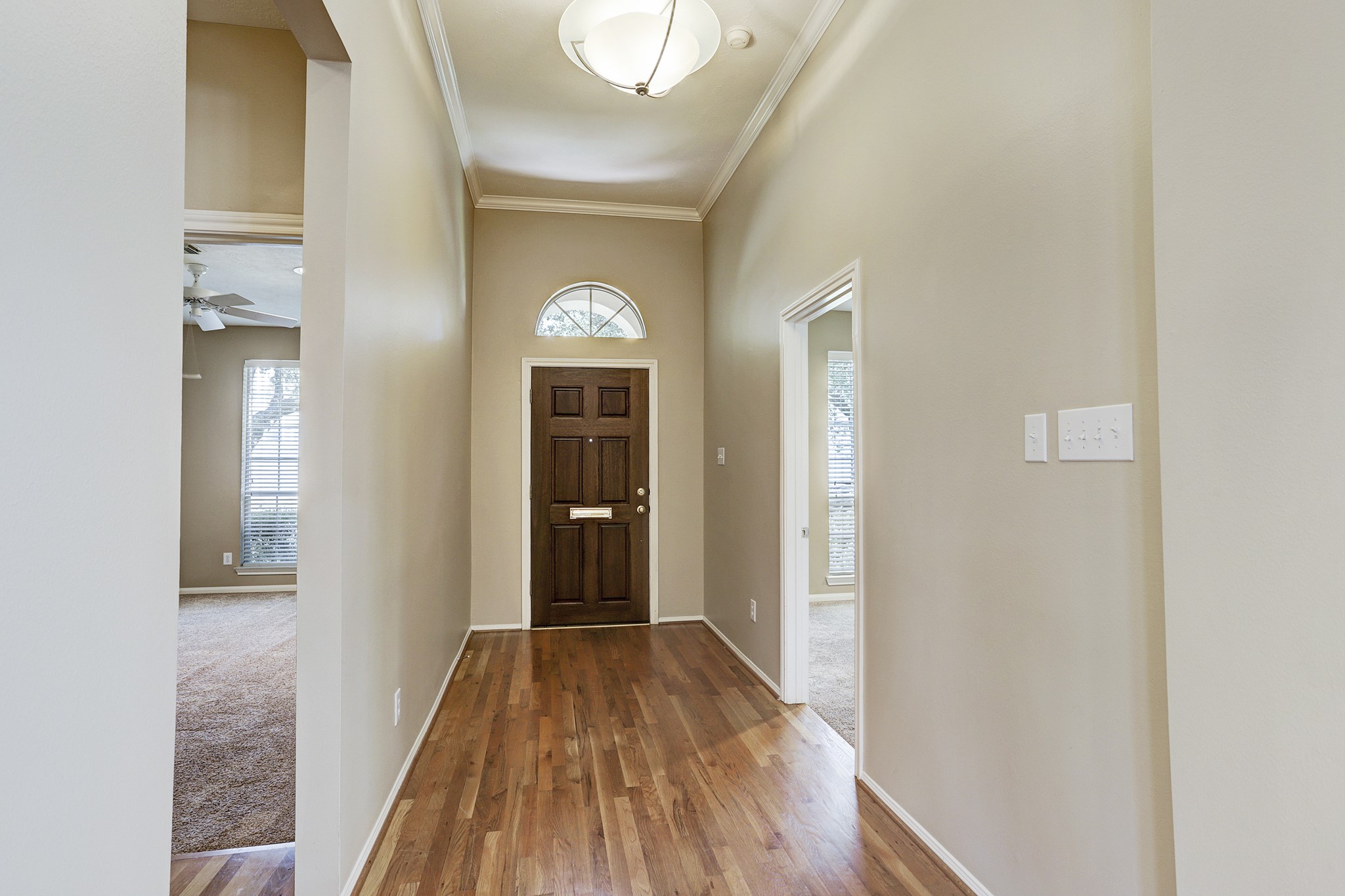 9907 Kemp Forest Drive Property Photo 2