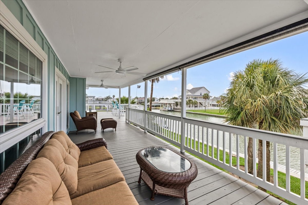3718 Brewster Key Drive Property Photo 4
