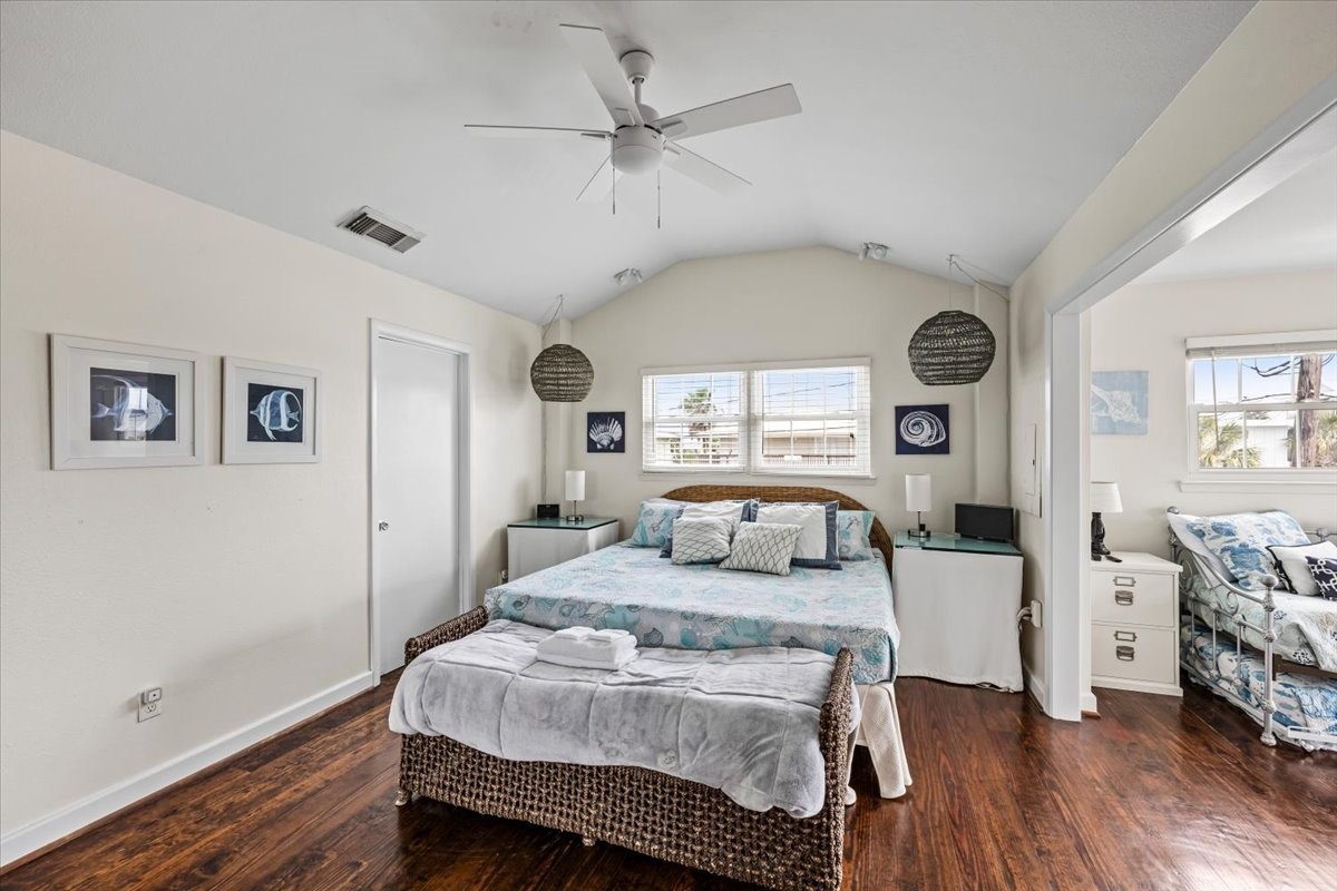 3718 Brewster Key Drive Property Photo 16
