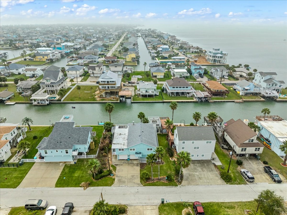 3718 Brewster Key Drive Property Photo 39