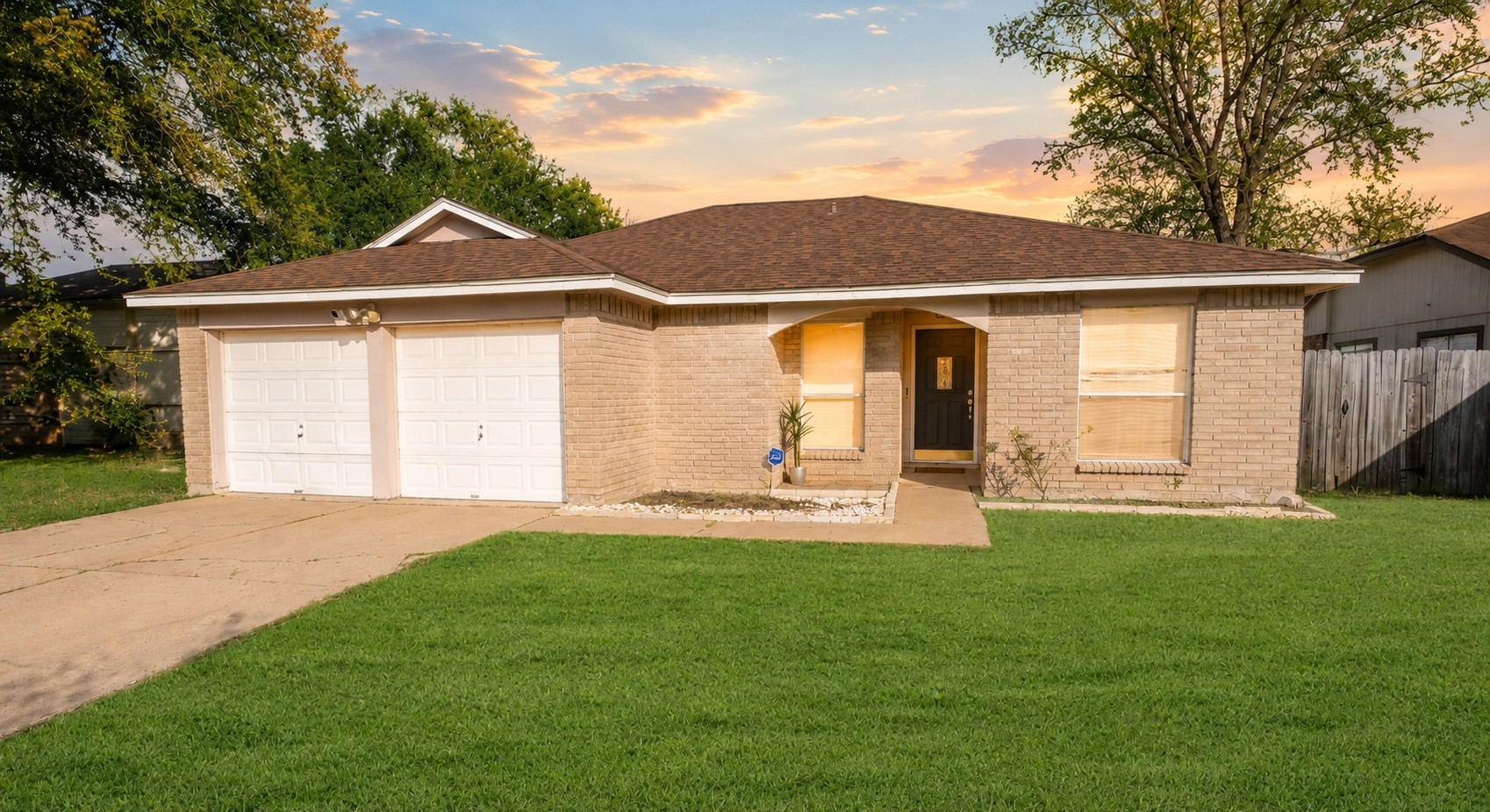2022 Crosscoach Lane Property Photo 3