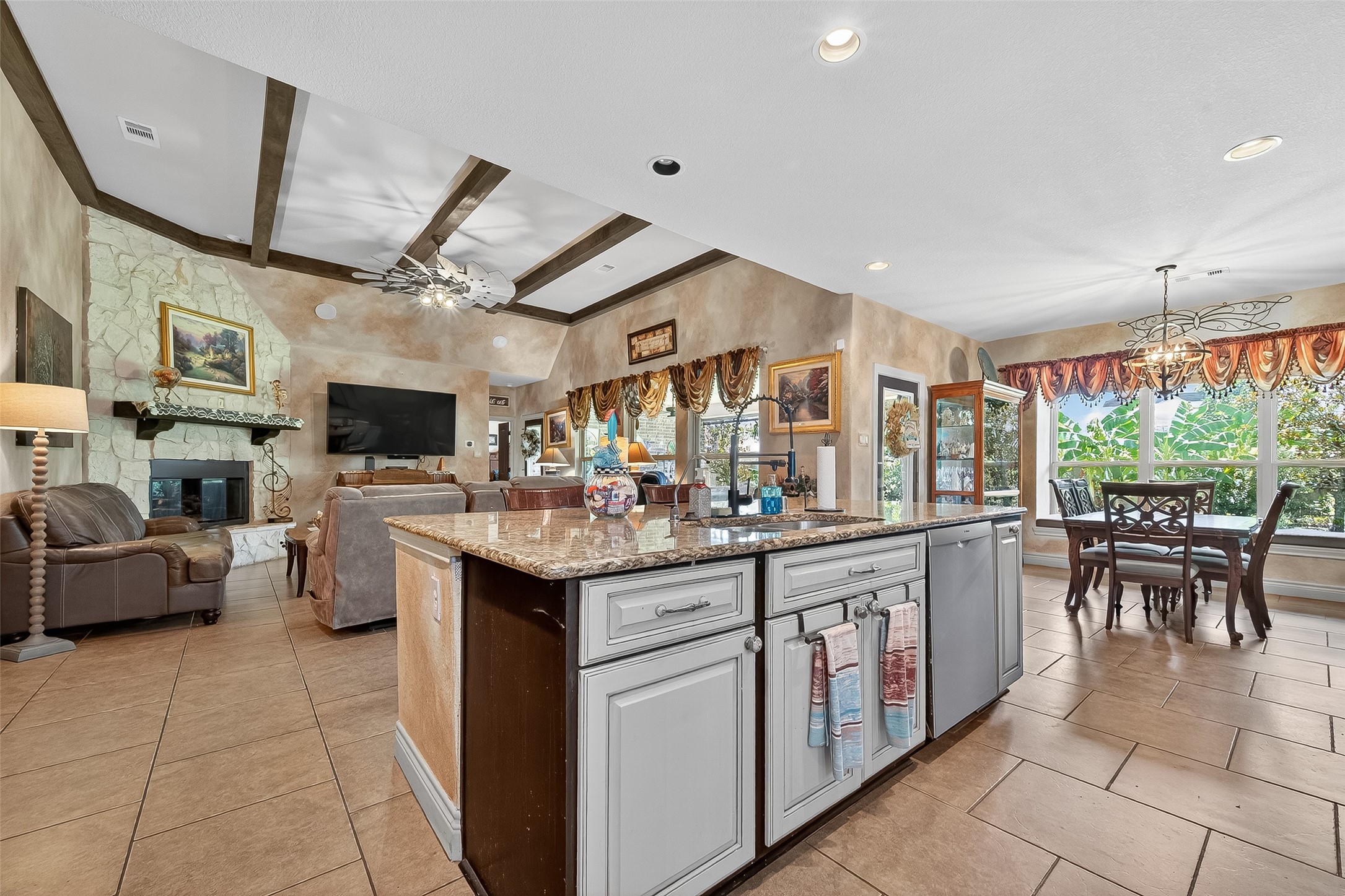 19007 Santa Elena Canyon Property Photo 25