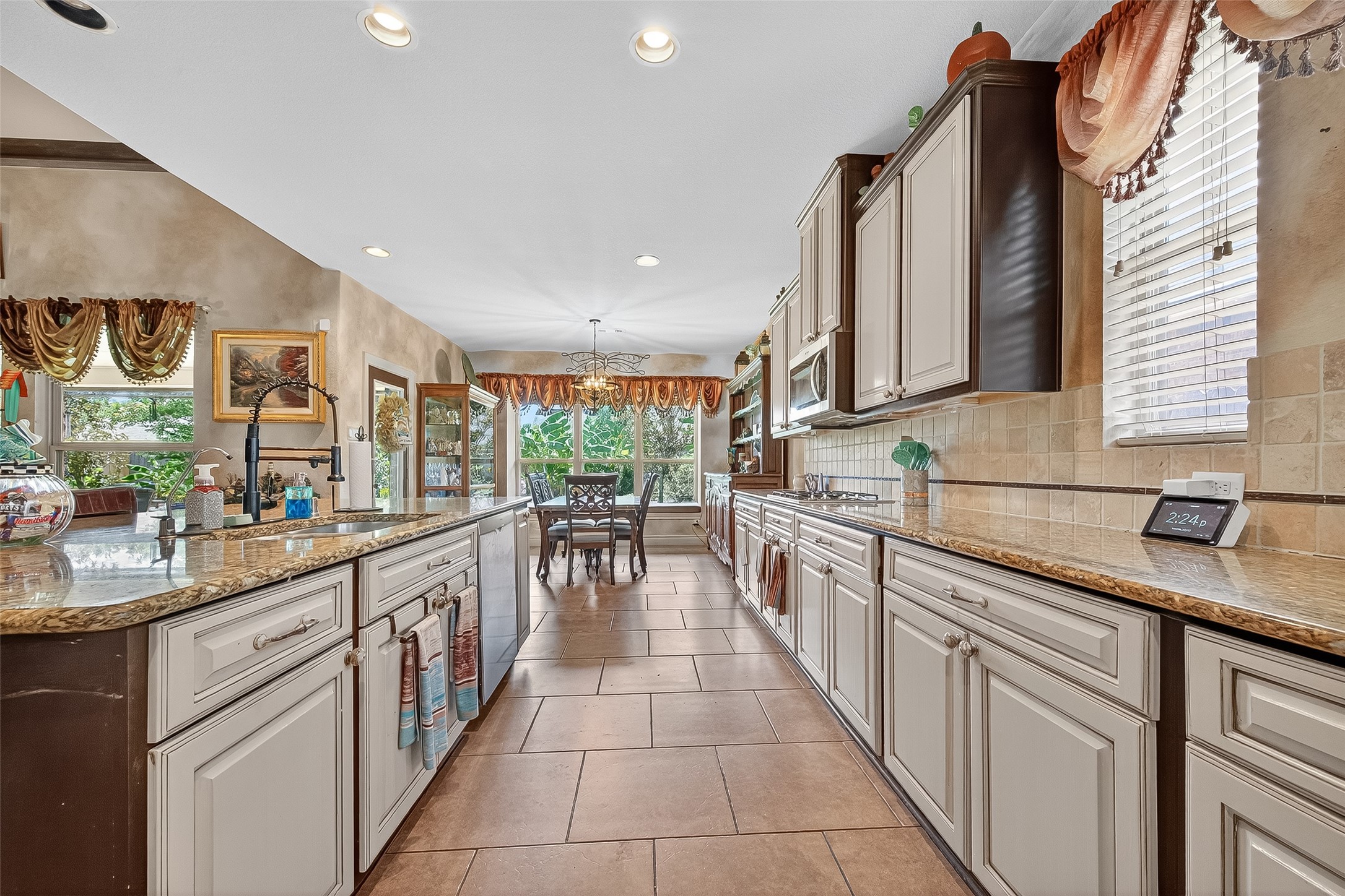 19007 Santa Elena Canyon Property Photo 26