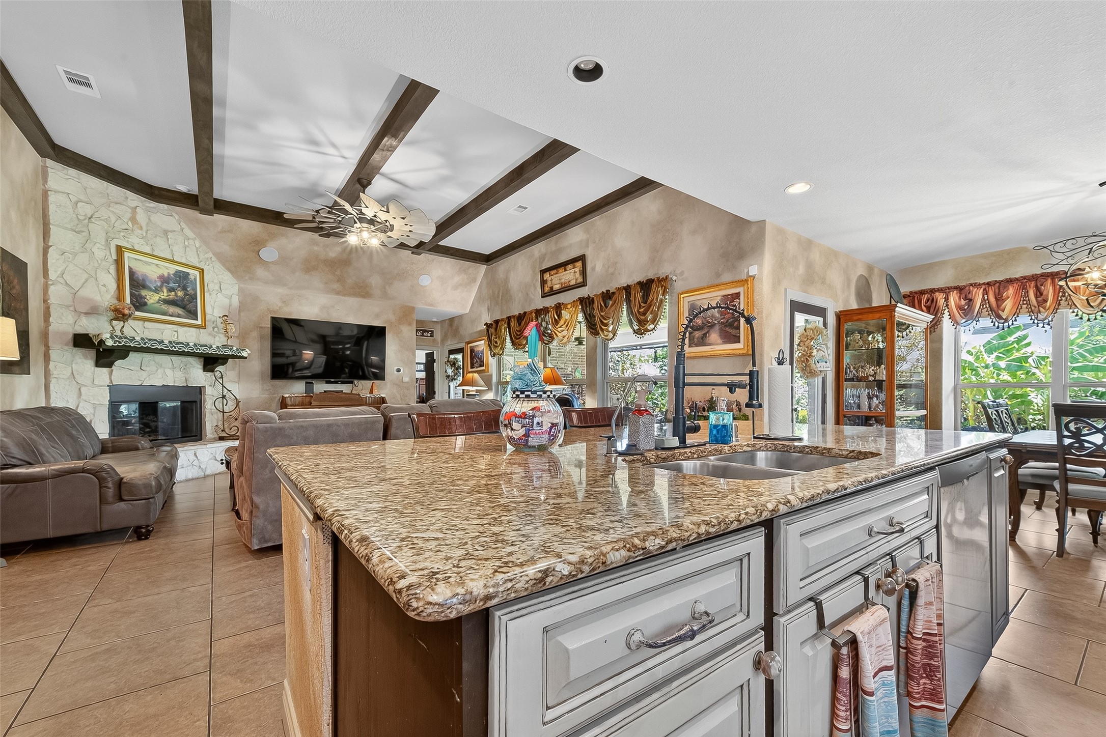 19007 Santa Elena Canyon Property Photo 27