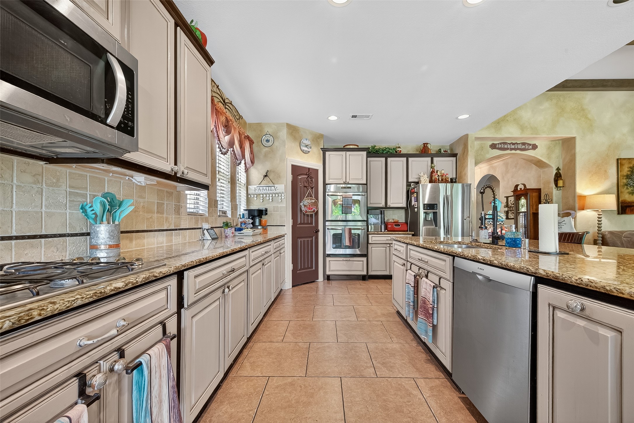 19007 Santa Elena Canyon Property Photo 28