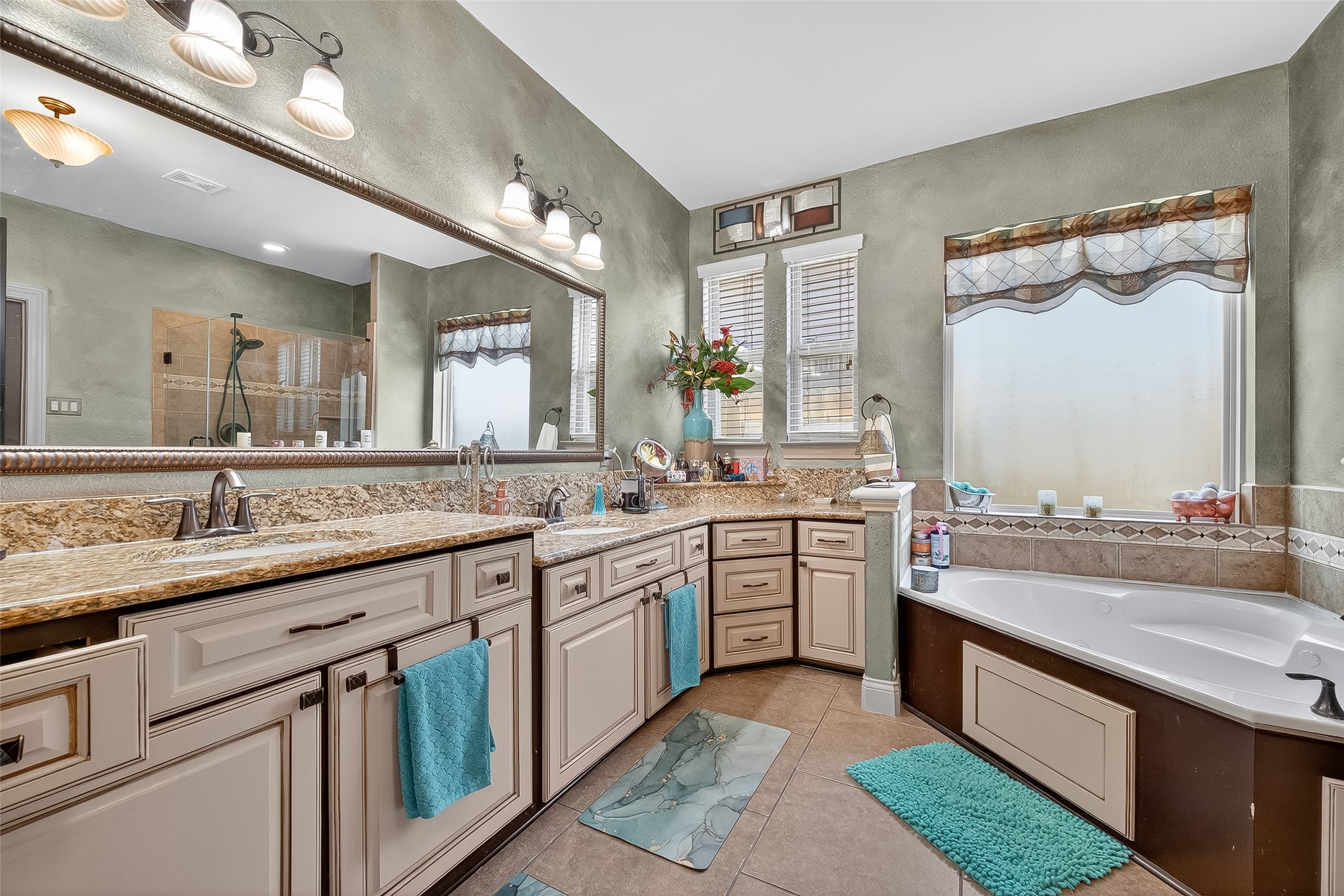 19007 Santa Elena Canyon Property Photo 42