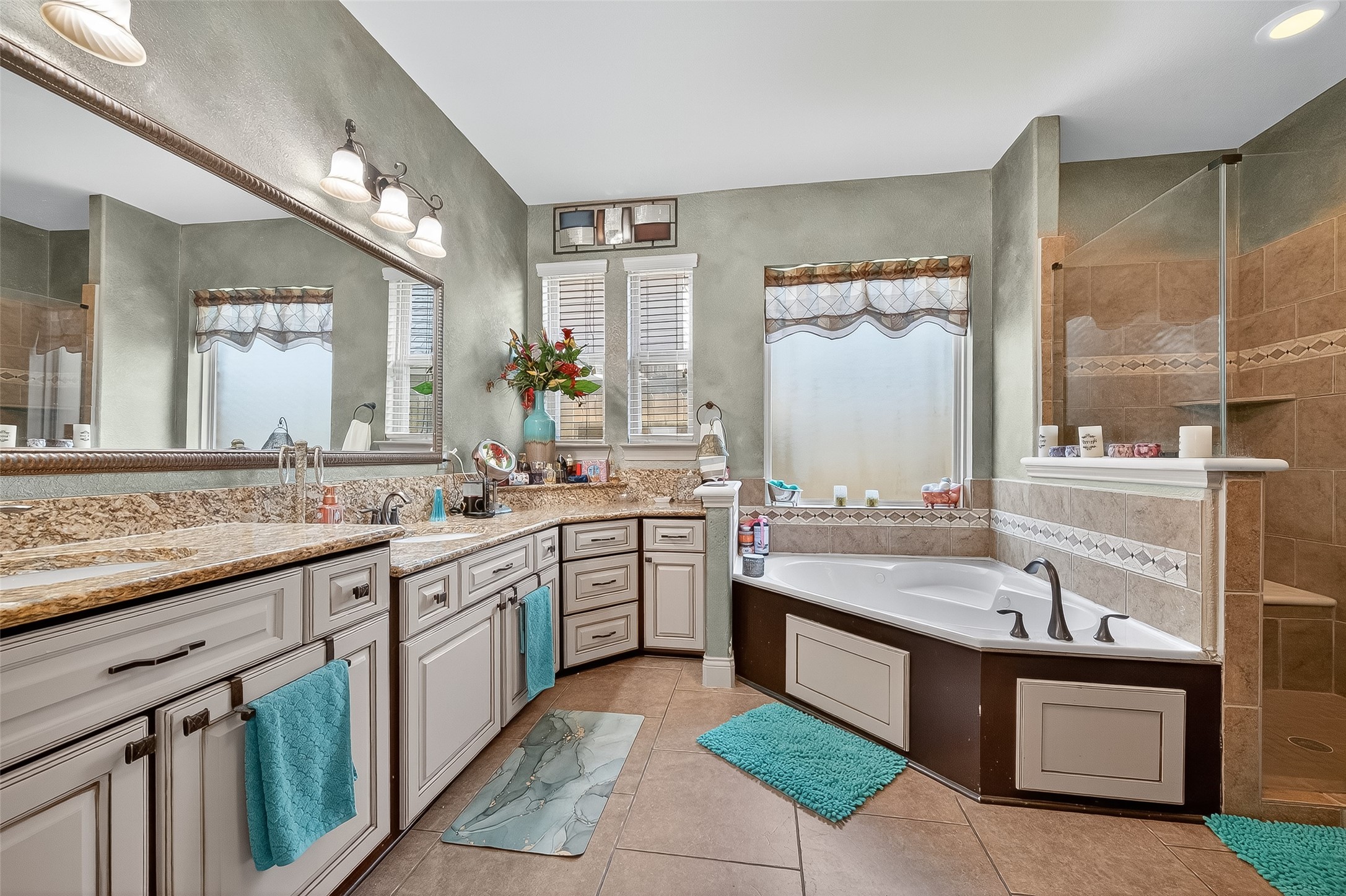 19007 Santa Elena Canyon Property Photo 43