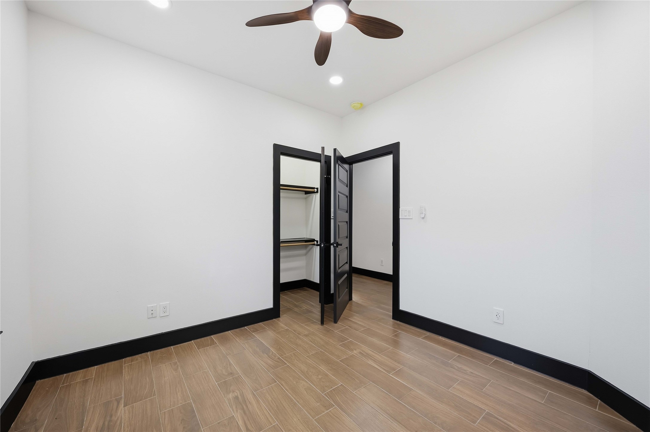 4929 Wilmington Street A-b Property Photo 18