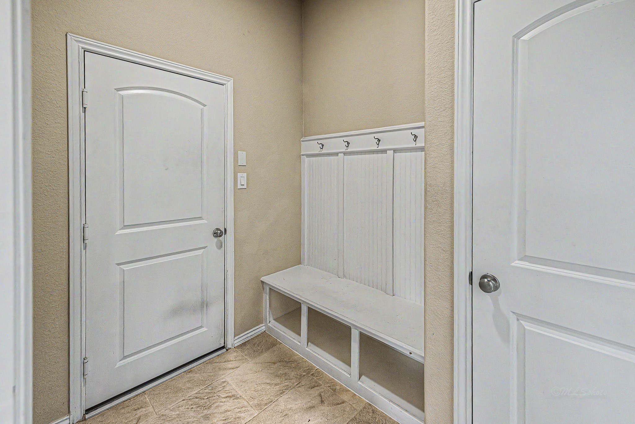 29147 Crystal Rose Lane Property Photo 13