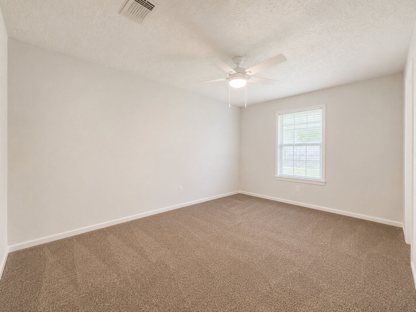 9734 Willmont Road Property Photo 13