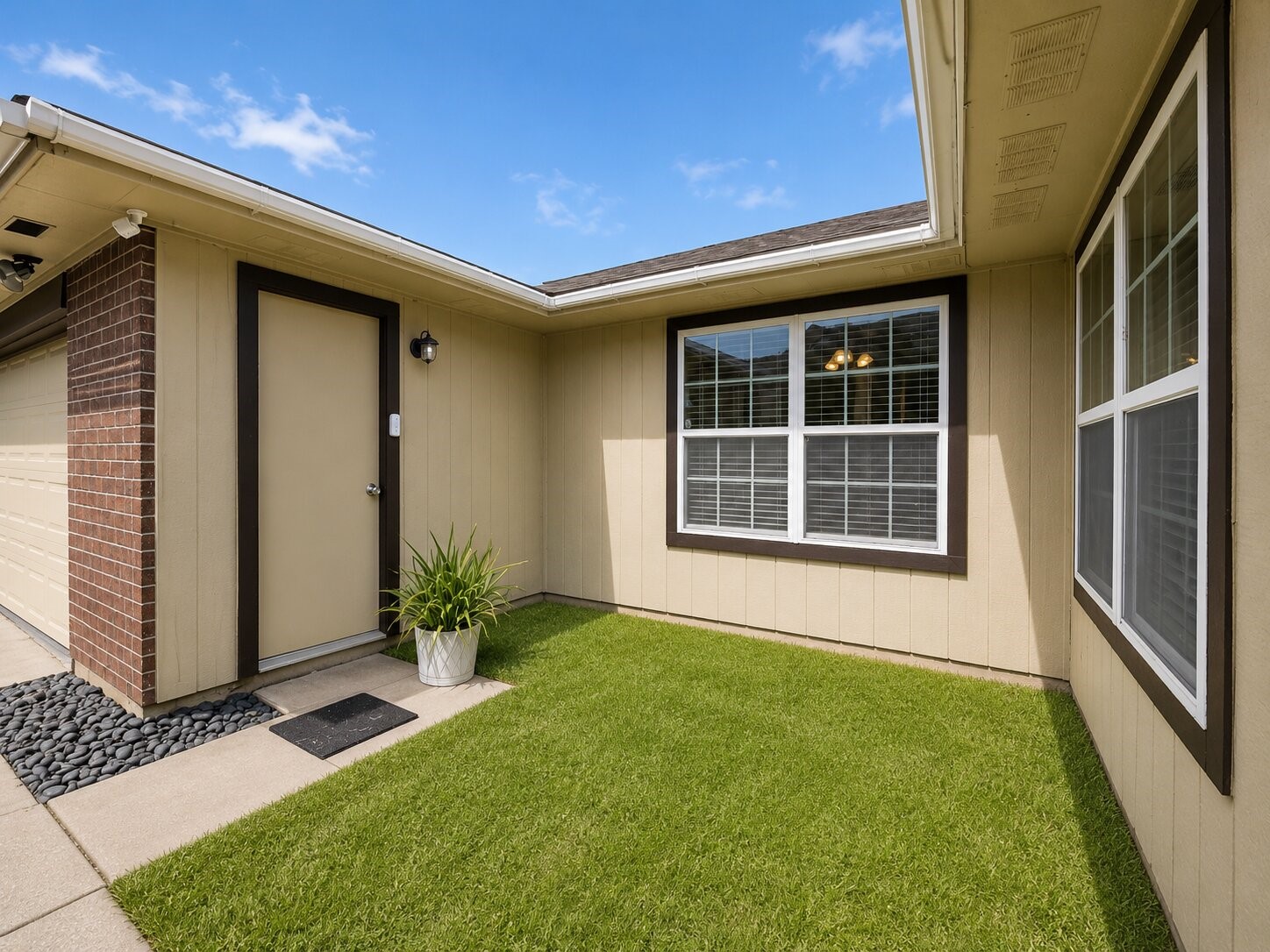 9734 Willmont Road Property Photo 17