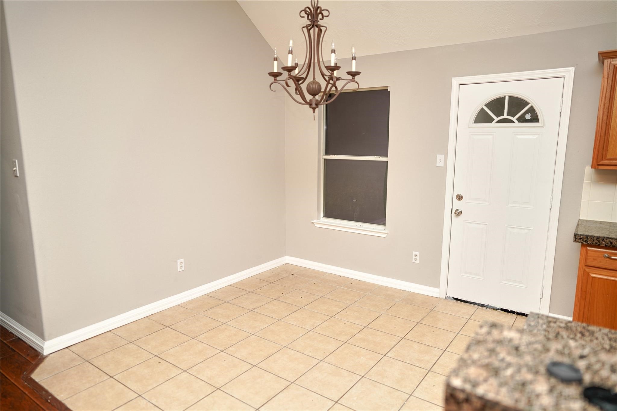 8935 Windfern Trace Drive Property Photo 9