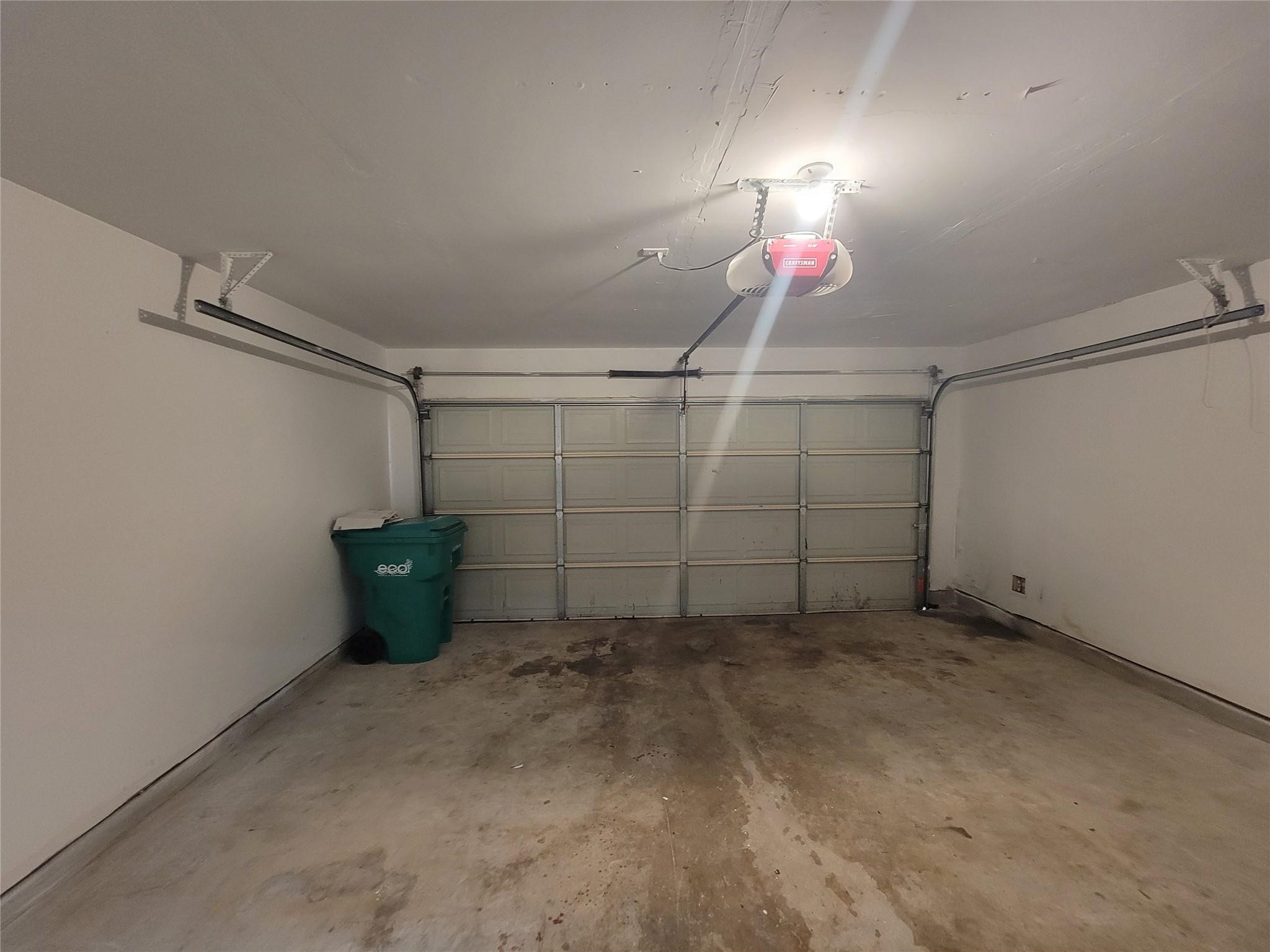 8935 Windfern Trace Drive Property Photo 22
