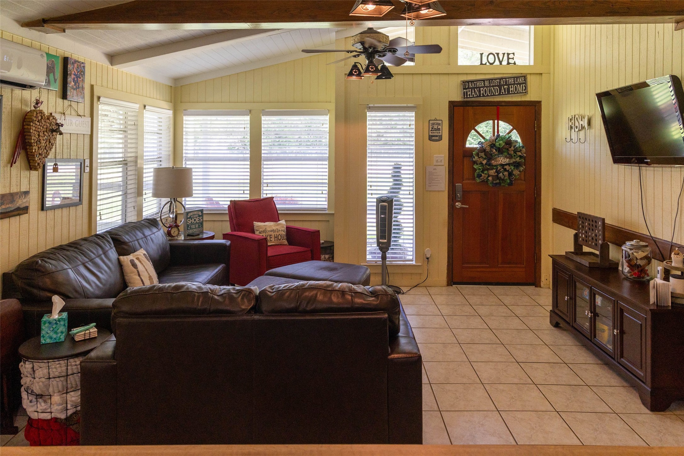 712 Birch Hollow Drive Property Photo 11