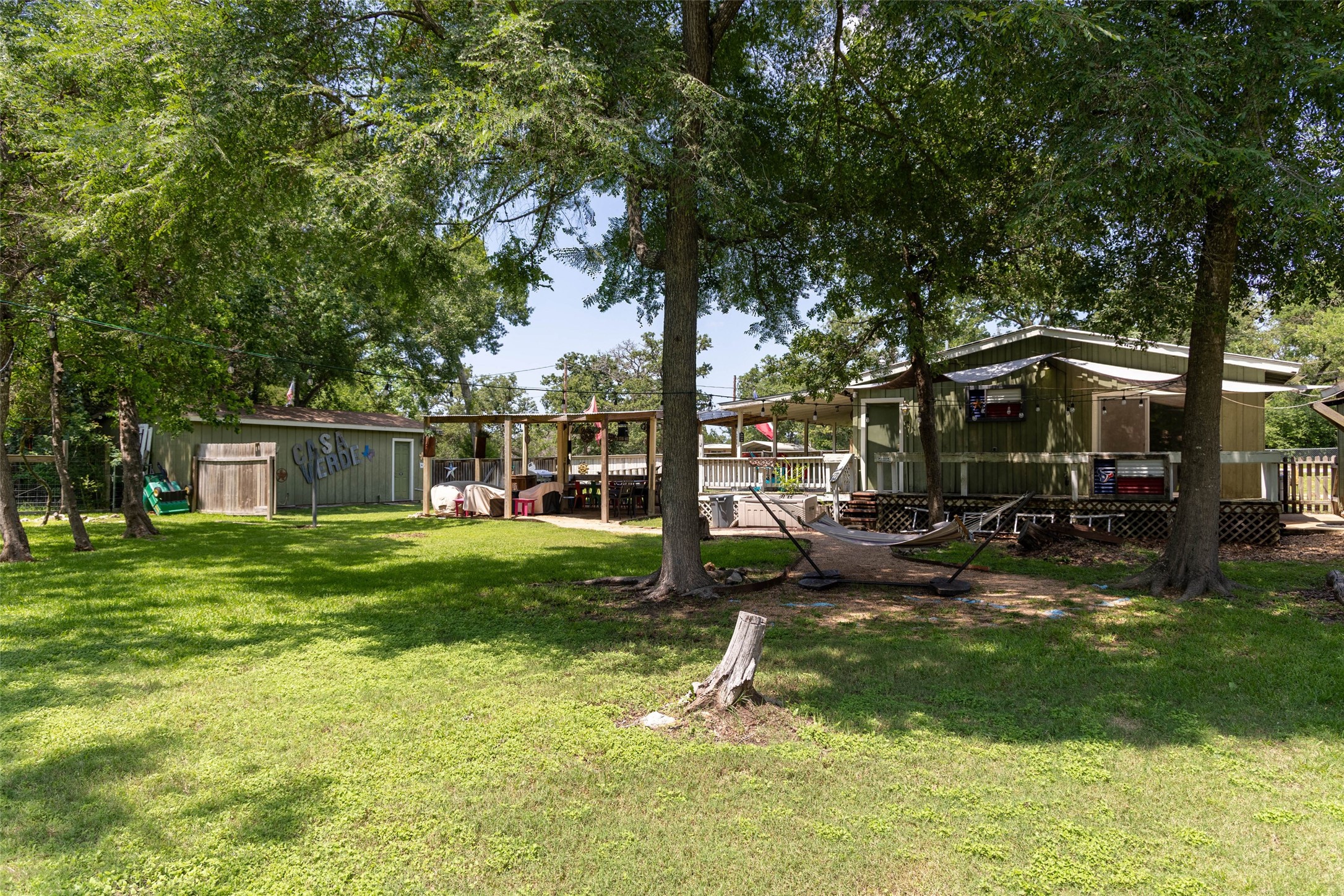 712 Birch Hollow Drive Property Photo 32