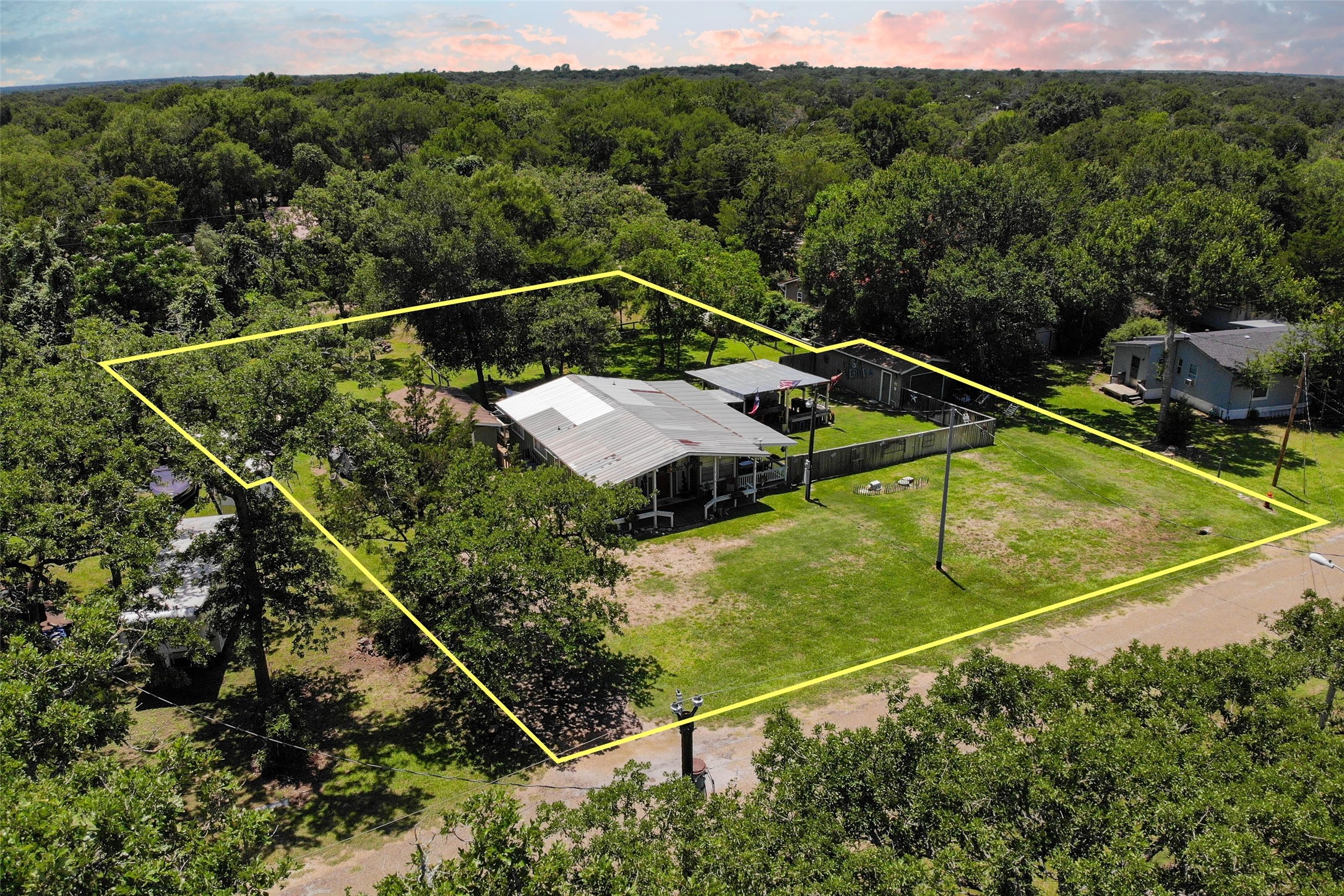 712 Birch Hollow Drive Property Photo 45