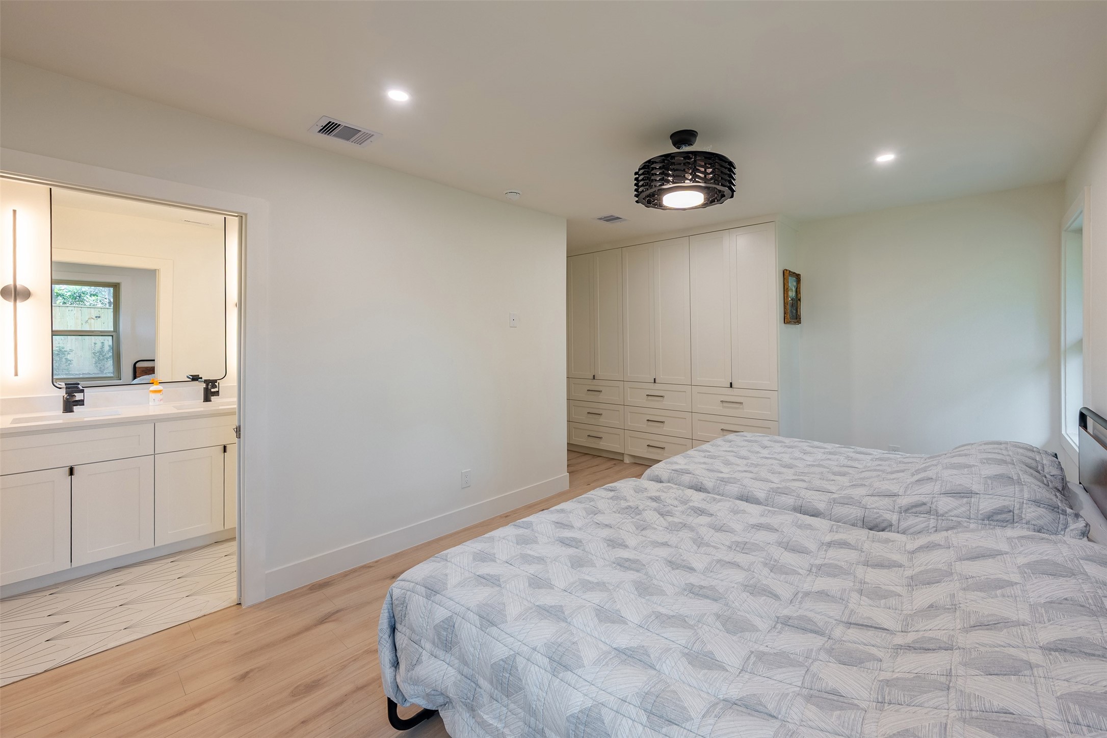 5326 Carew Street Property Photo 19