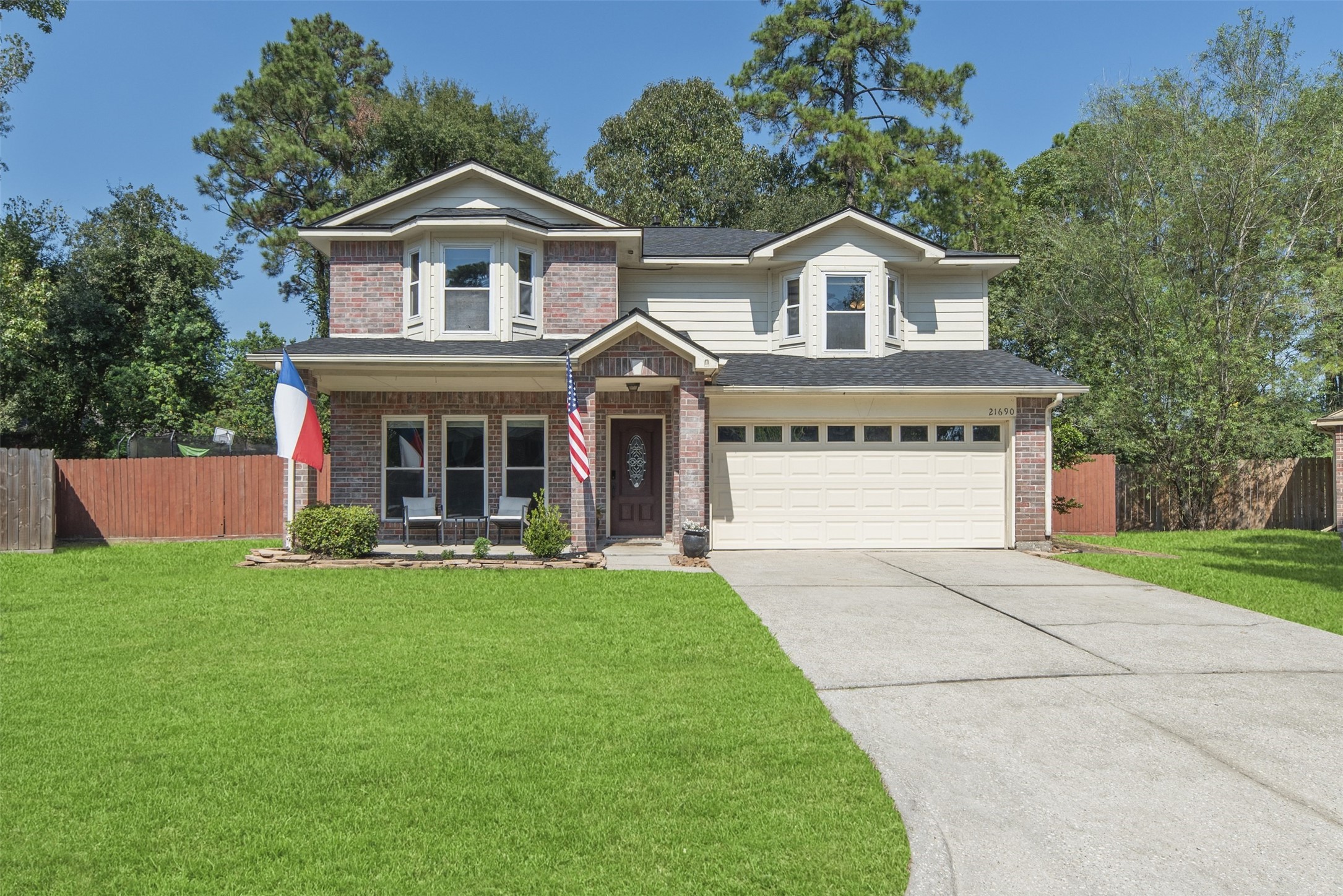 21690 Tan Oak Court Property Photo 3