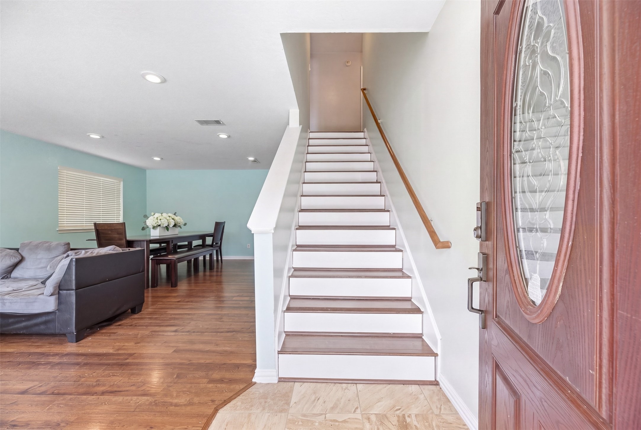 21690 Tan Oak Court Property Photo 4