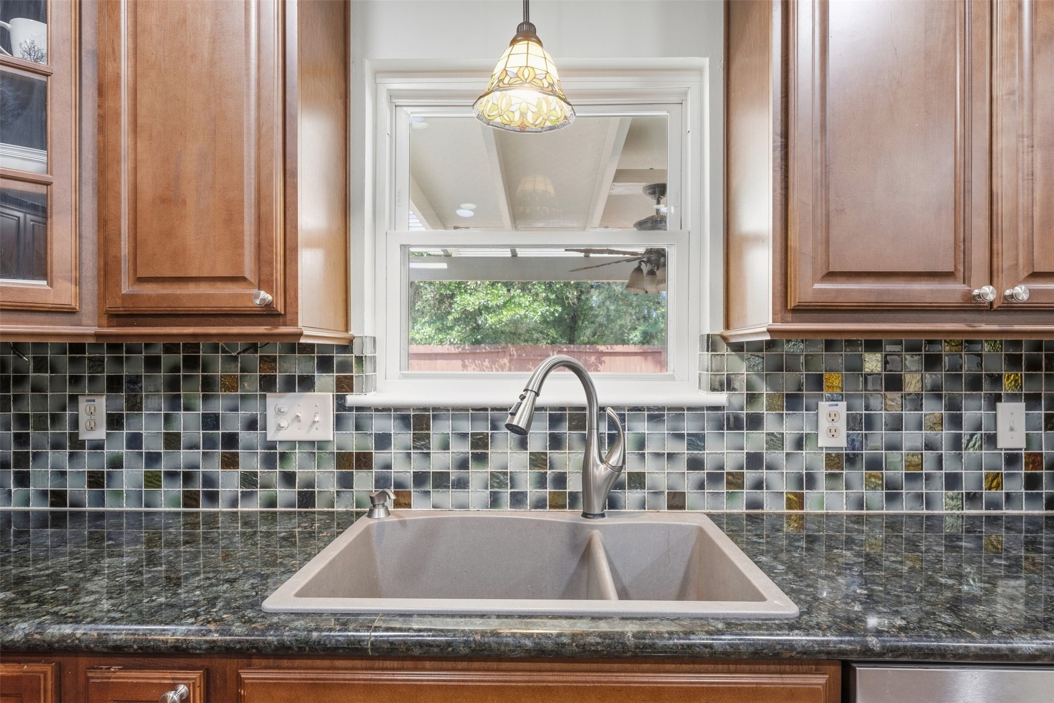 21690 Tan Oak Court Property Photo 11
