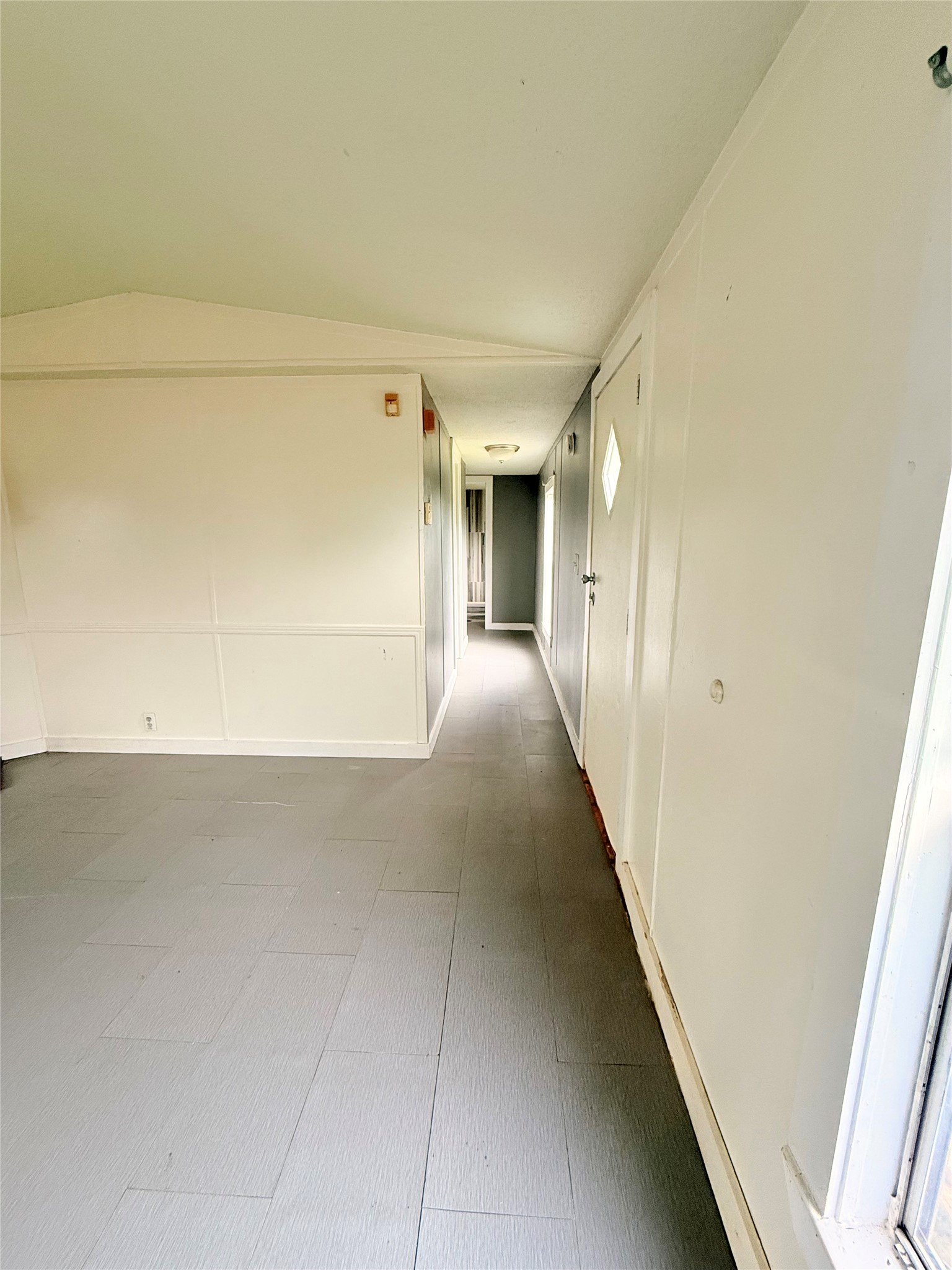 747 Road 5210 Property Photo 18