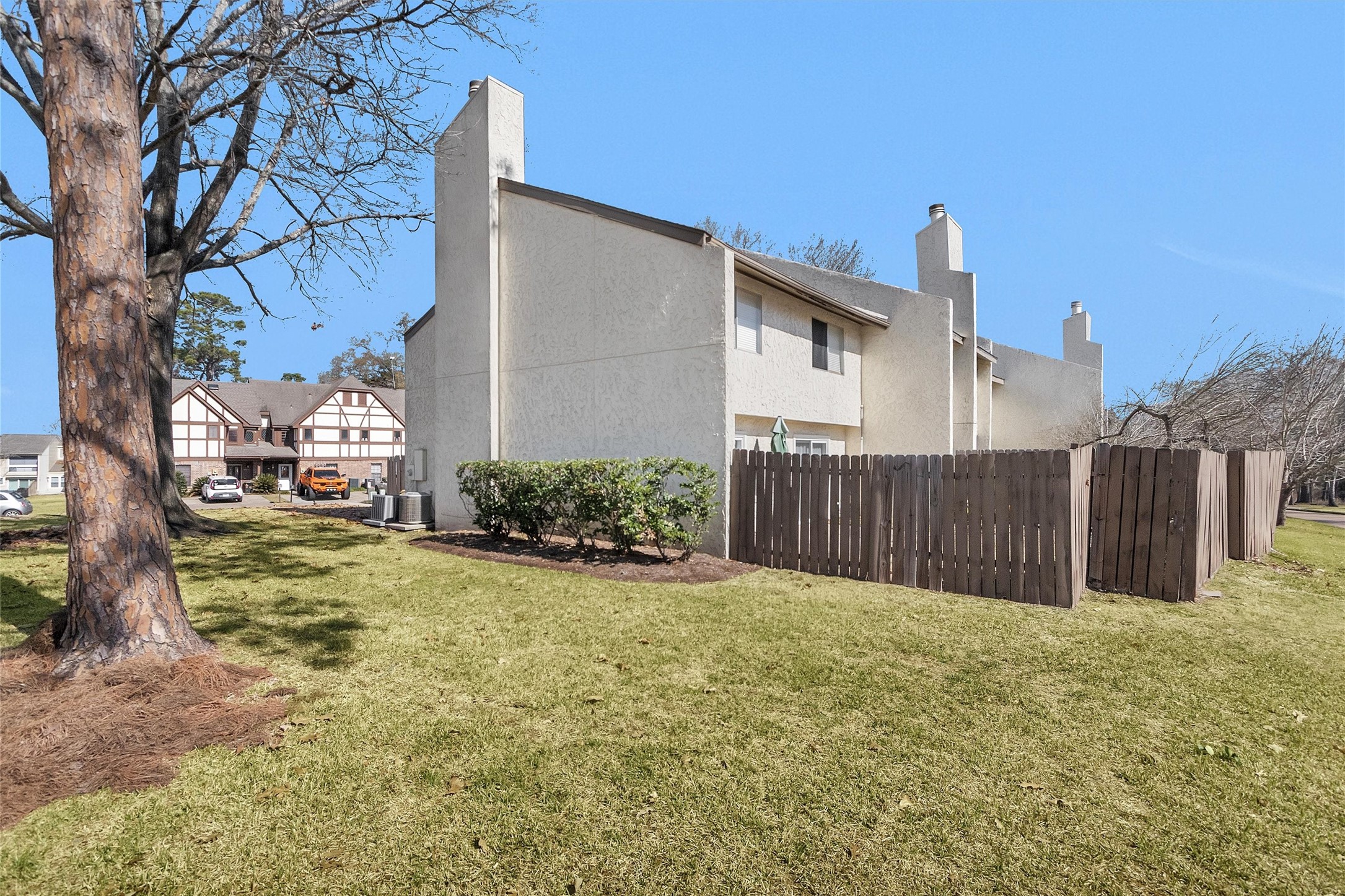 12243 Glenview Drive Property Photo 36