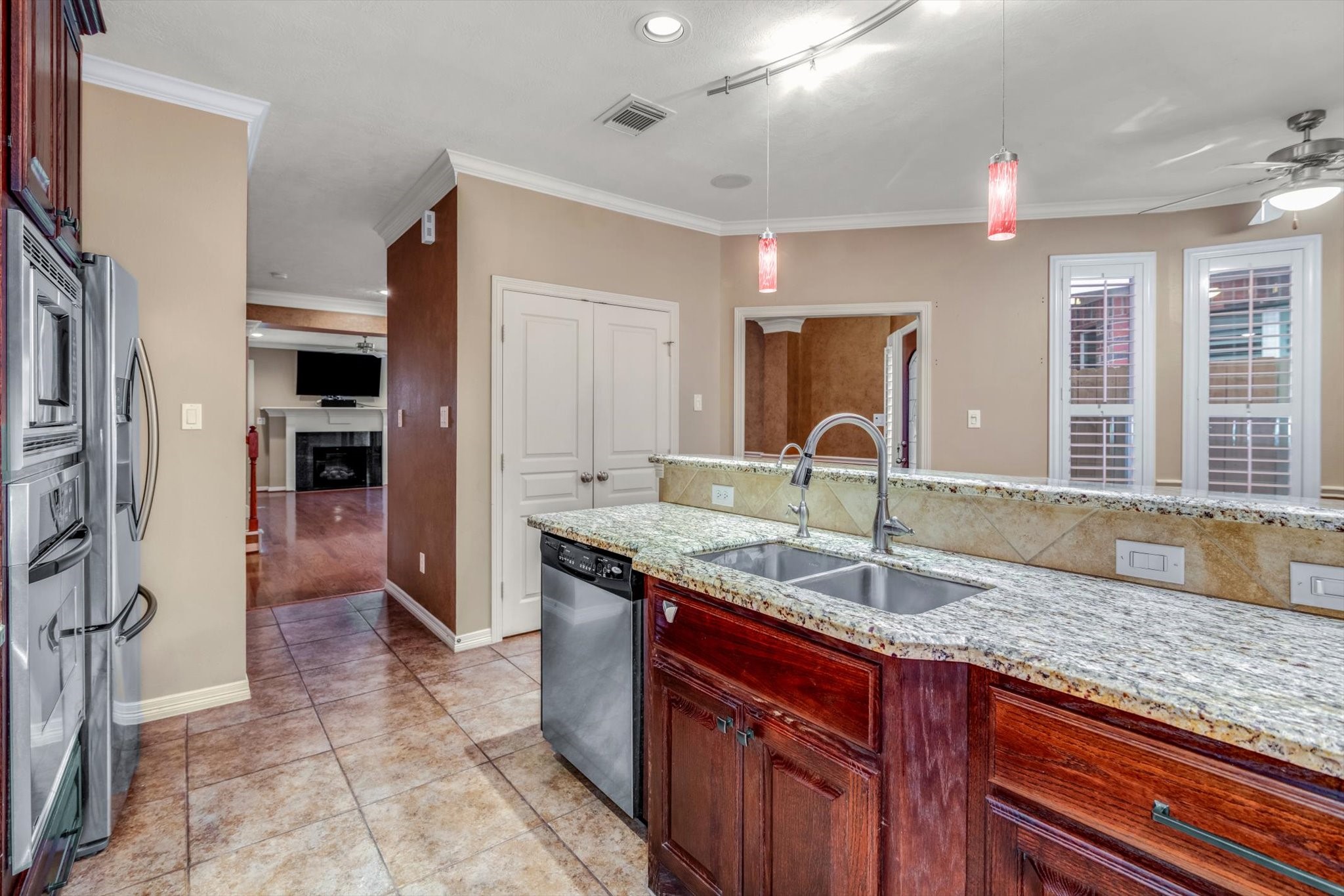 1524 Birdsall Street Property Photo 21
