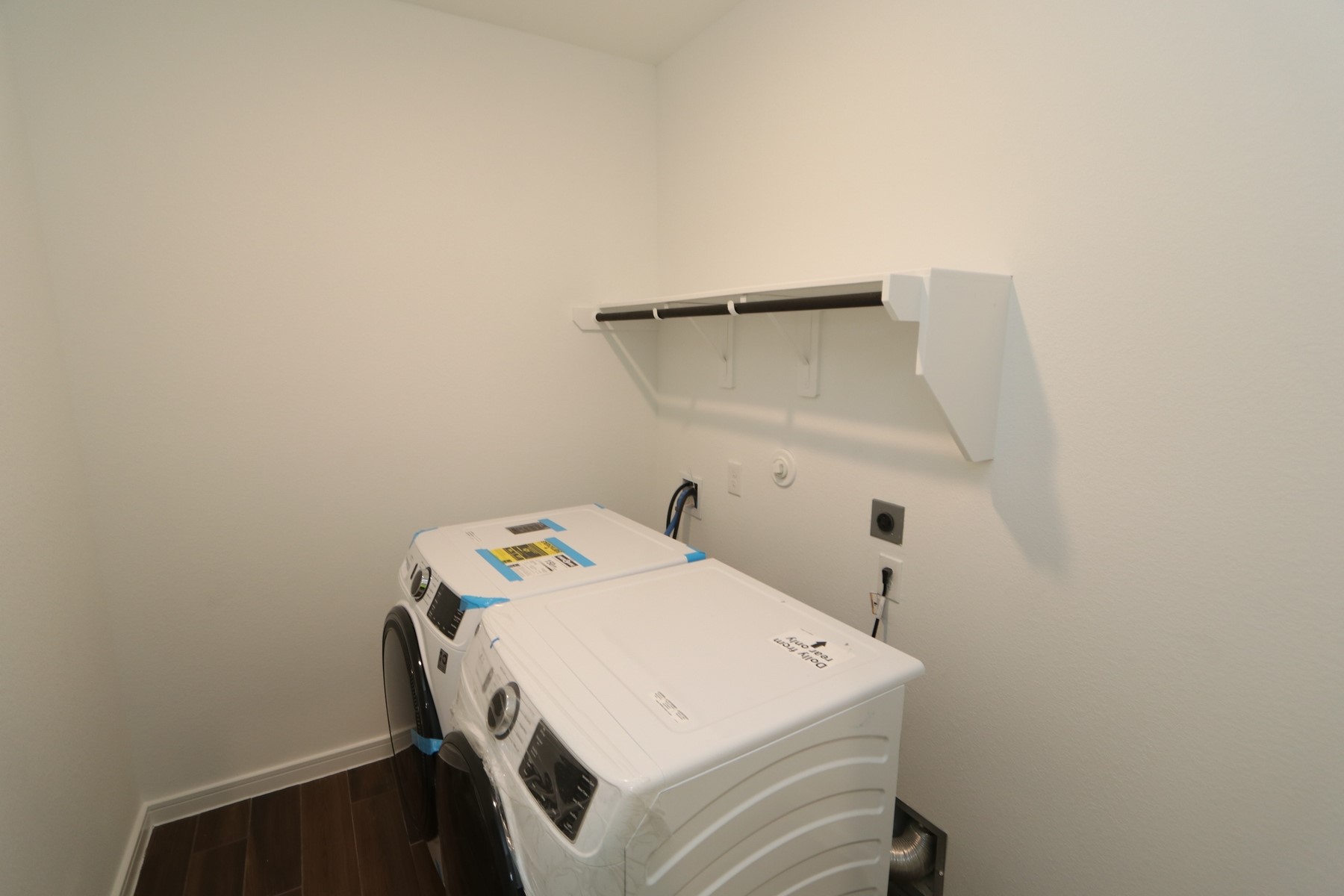 2527 Good Morrow Drive Property Photo 20