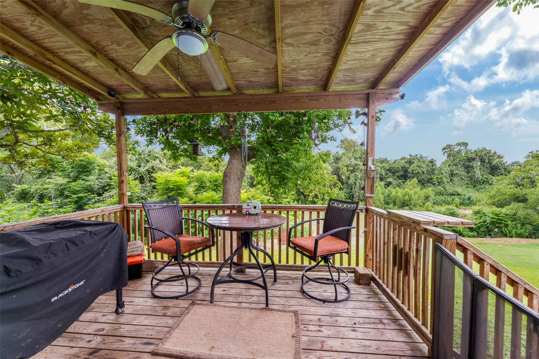 703 Pecan Valley Drive Property Photo 25