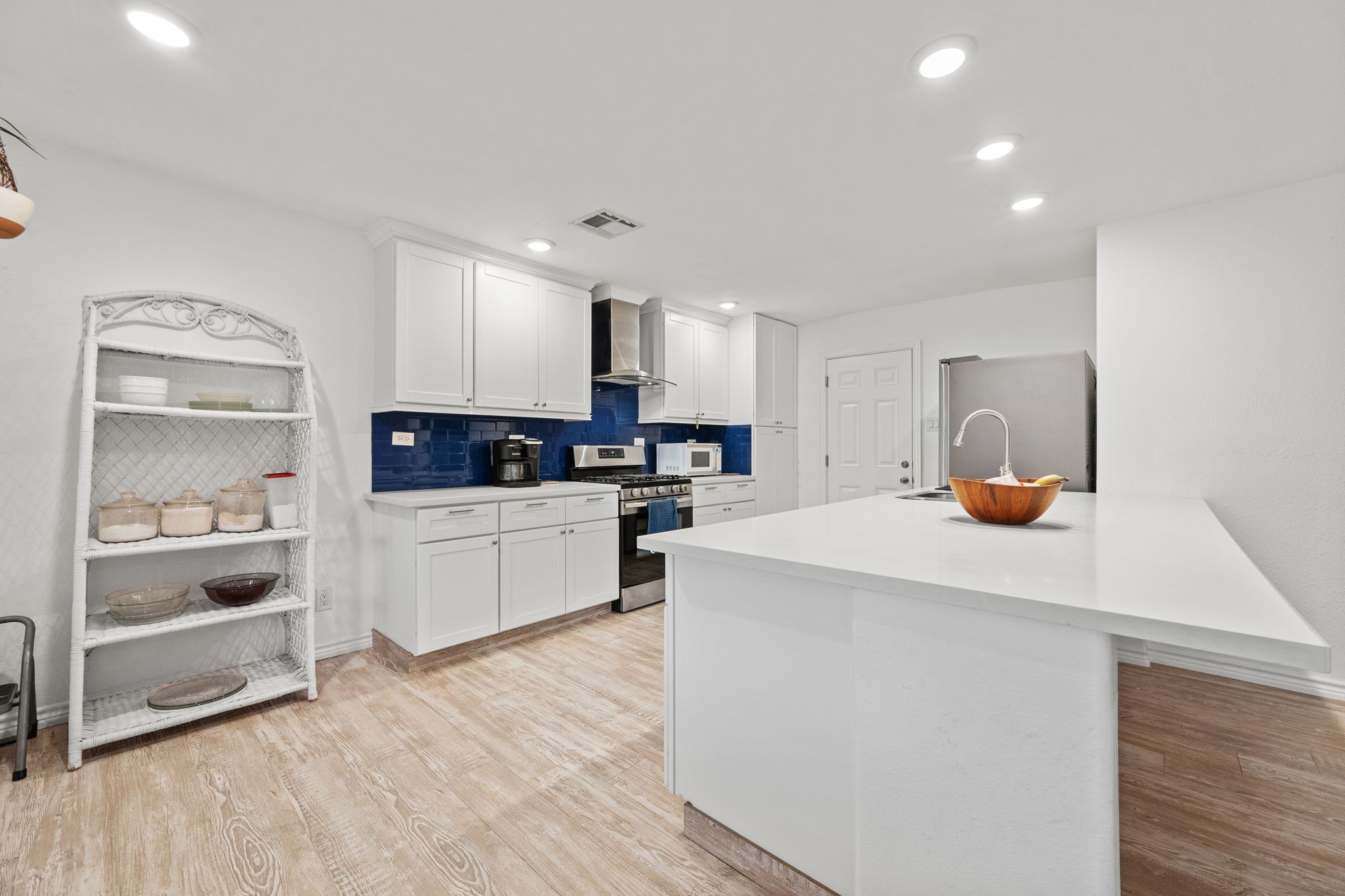 8215 Braes River Drive Property Photo 11