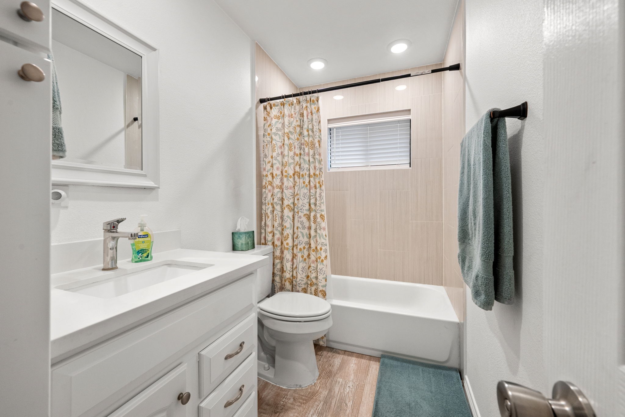 8215 Braes River Drive Property Photo 20