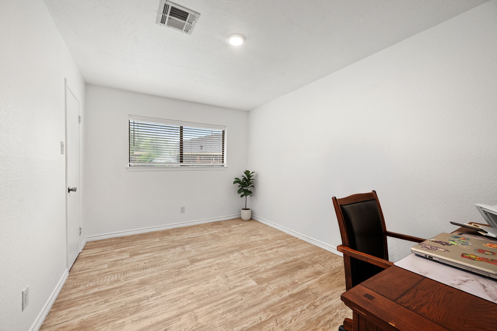 8215 Braes River Drive Property Photo 21