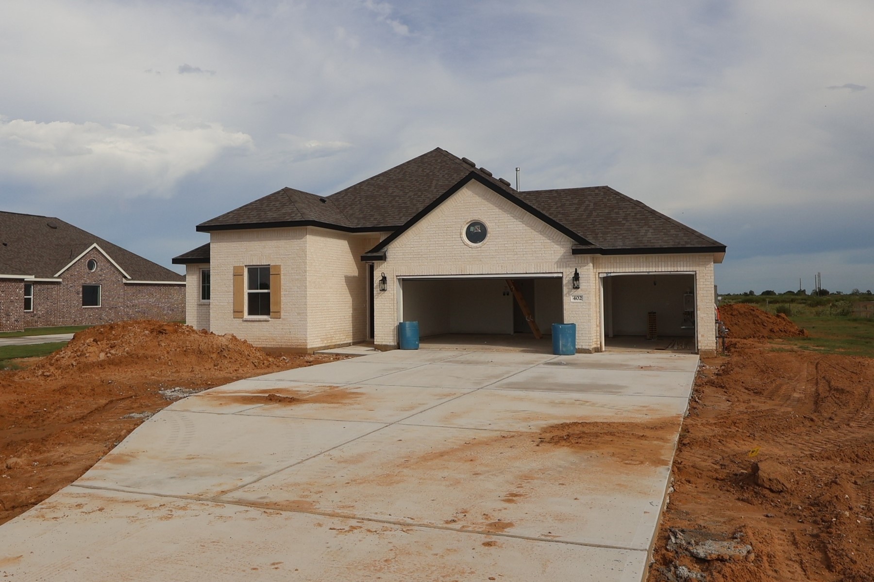 402 Cane Crossing Lake Drive Property Photo 7