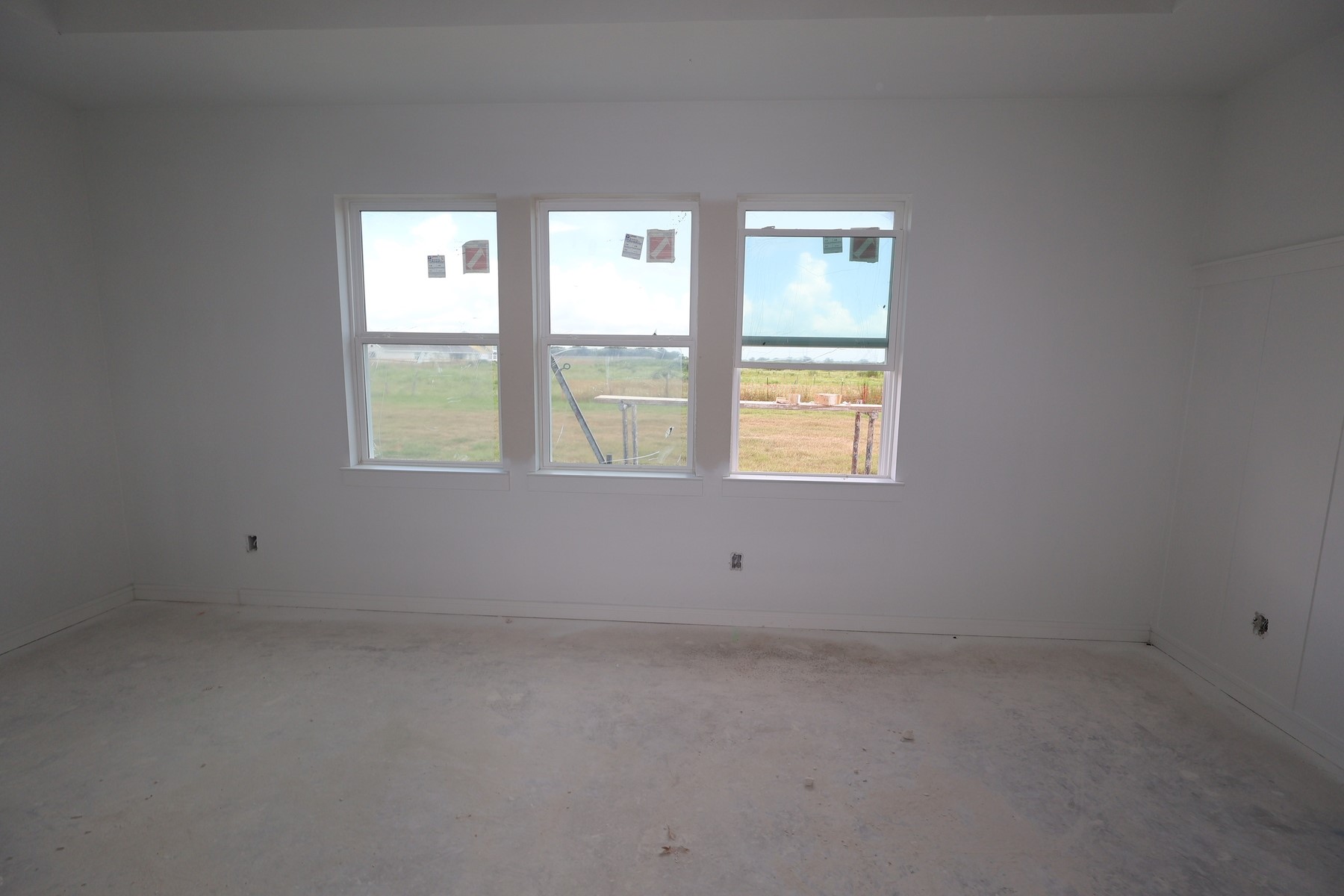 402 Cane Crossing Lake Drive Property Photo 12