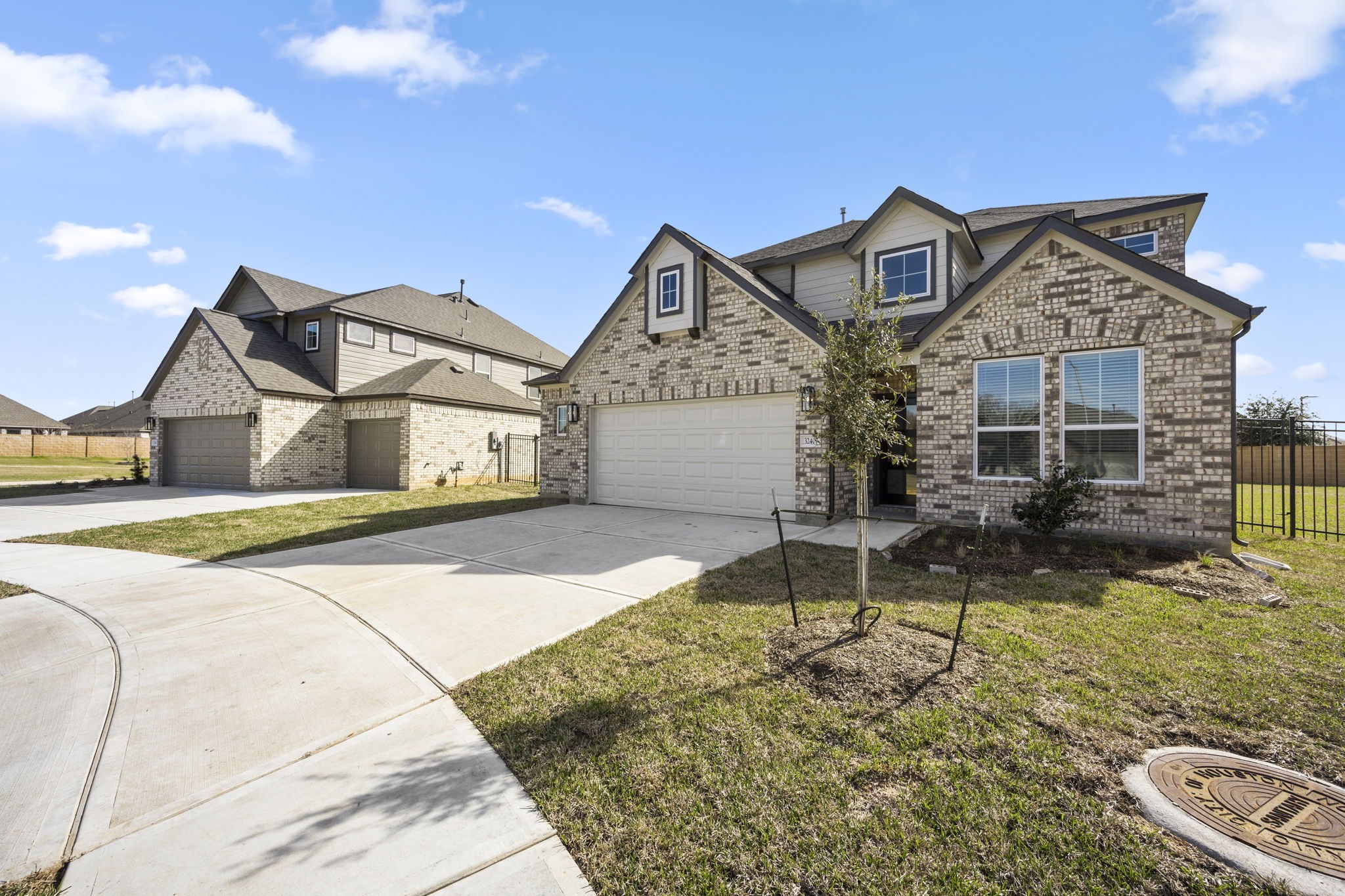 32407 Hamilton Crest Court Property Photo 2