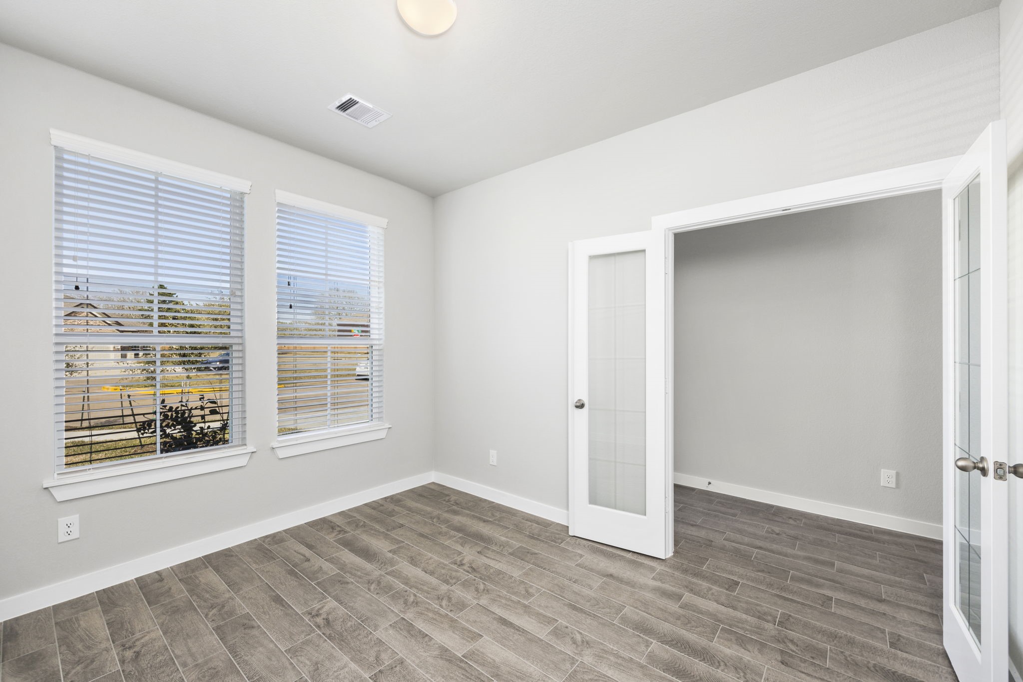 32407 Hamilton Crest Court Property Photo 8