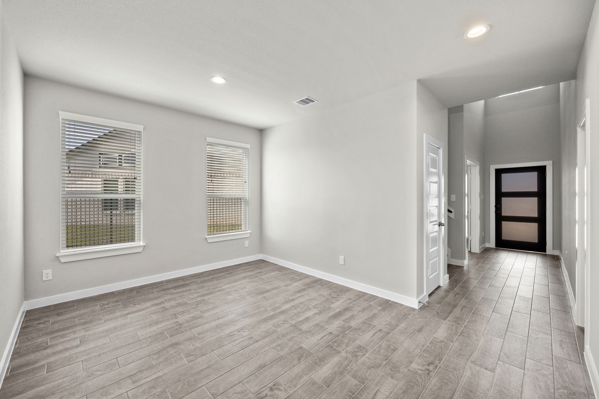 32407 Hamilton Crest Court Property Photo 11