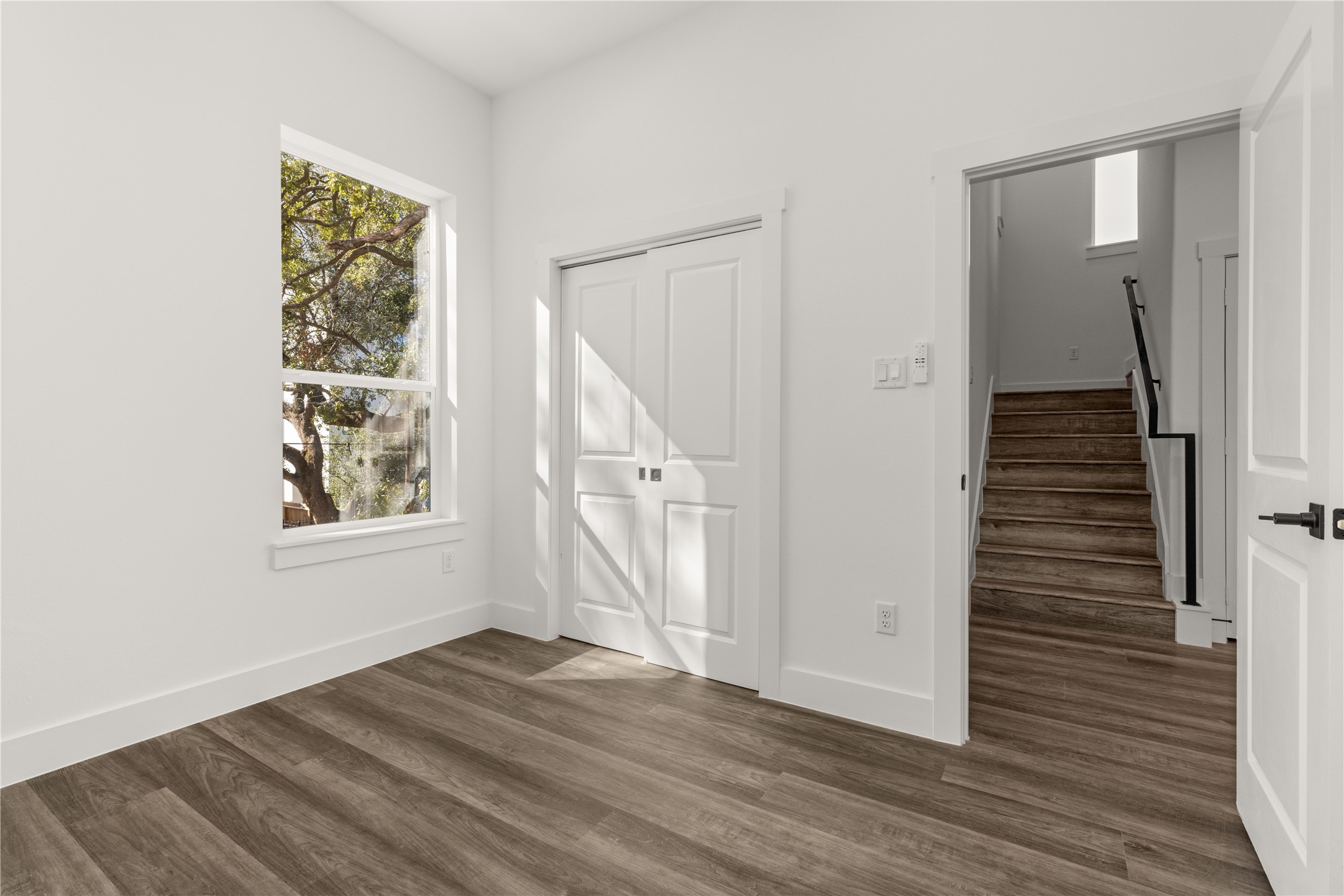 2709 Dennis Street Property Photo 16